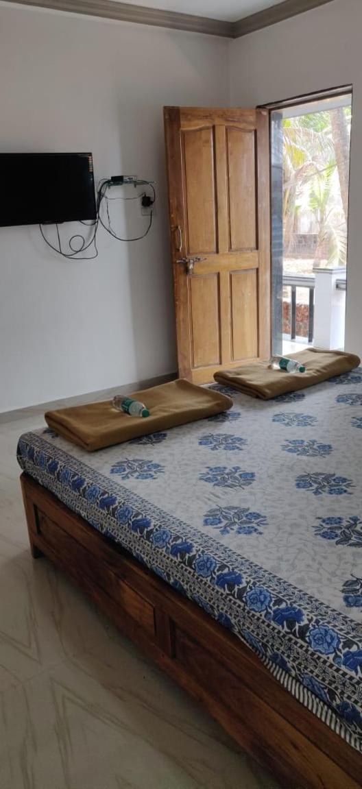 Budget Double Room photo 3