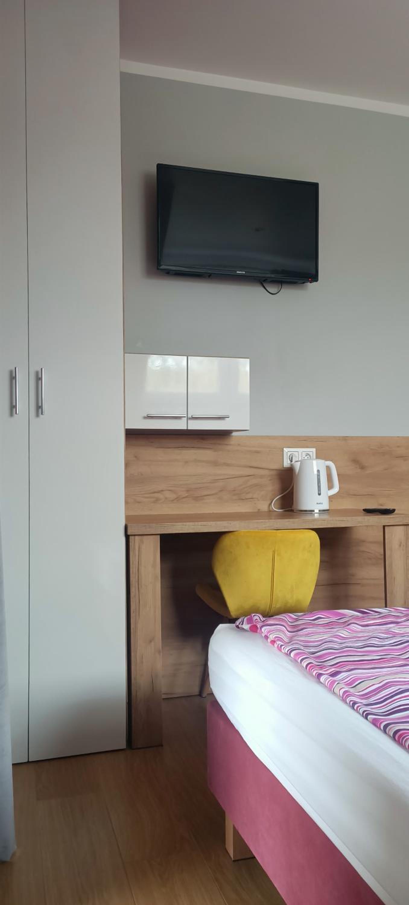 Deluxe Double Room with Balcony photo 1