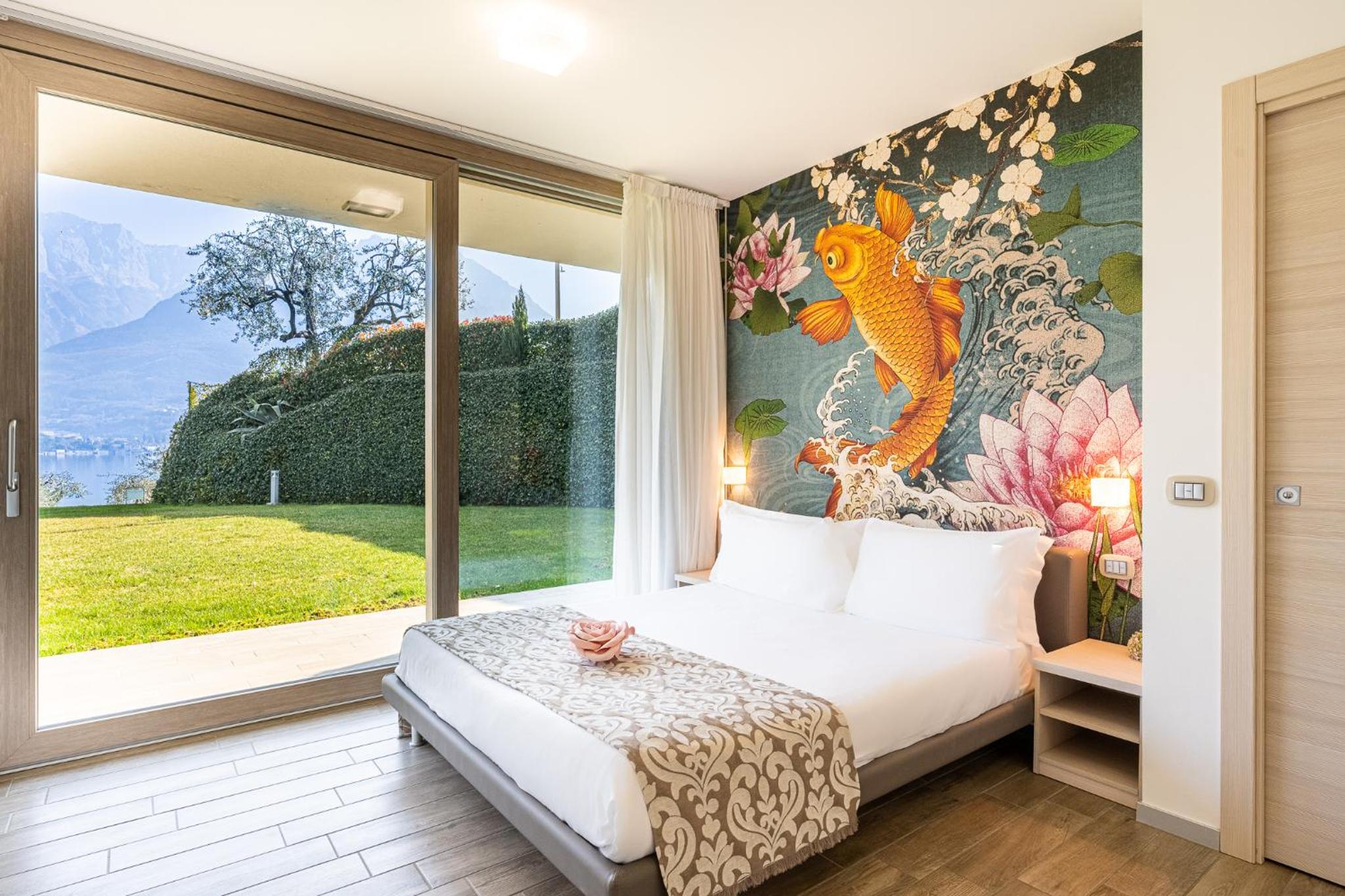 Villa with Private Pool - Photo 2