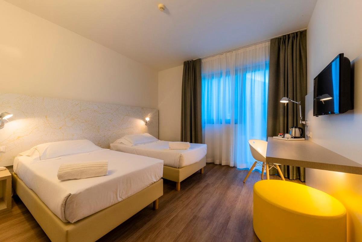 Twin Room photo 1