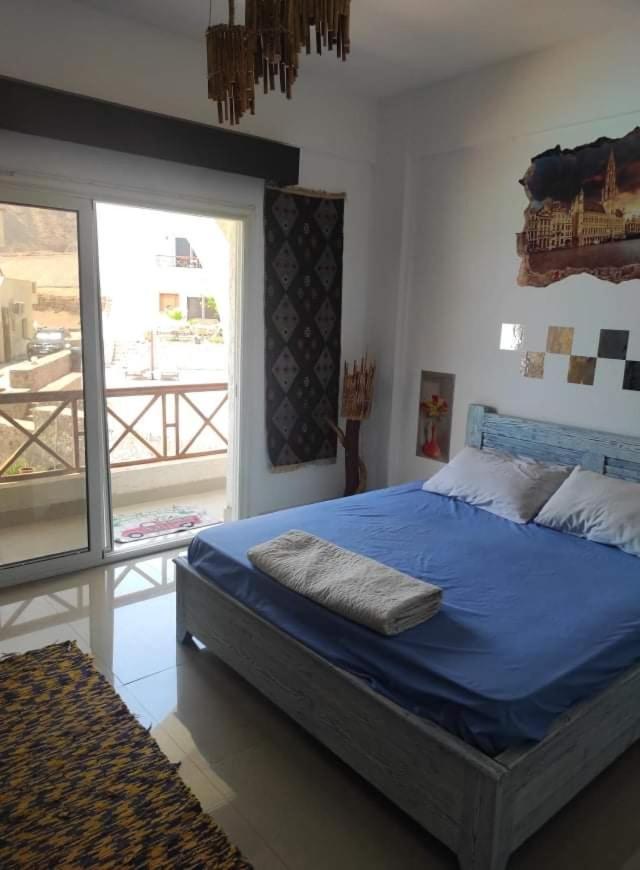 One-Bedroom Apartment - Photo 34