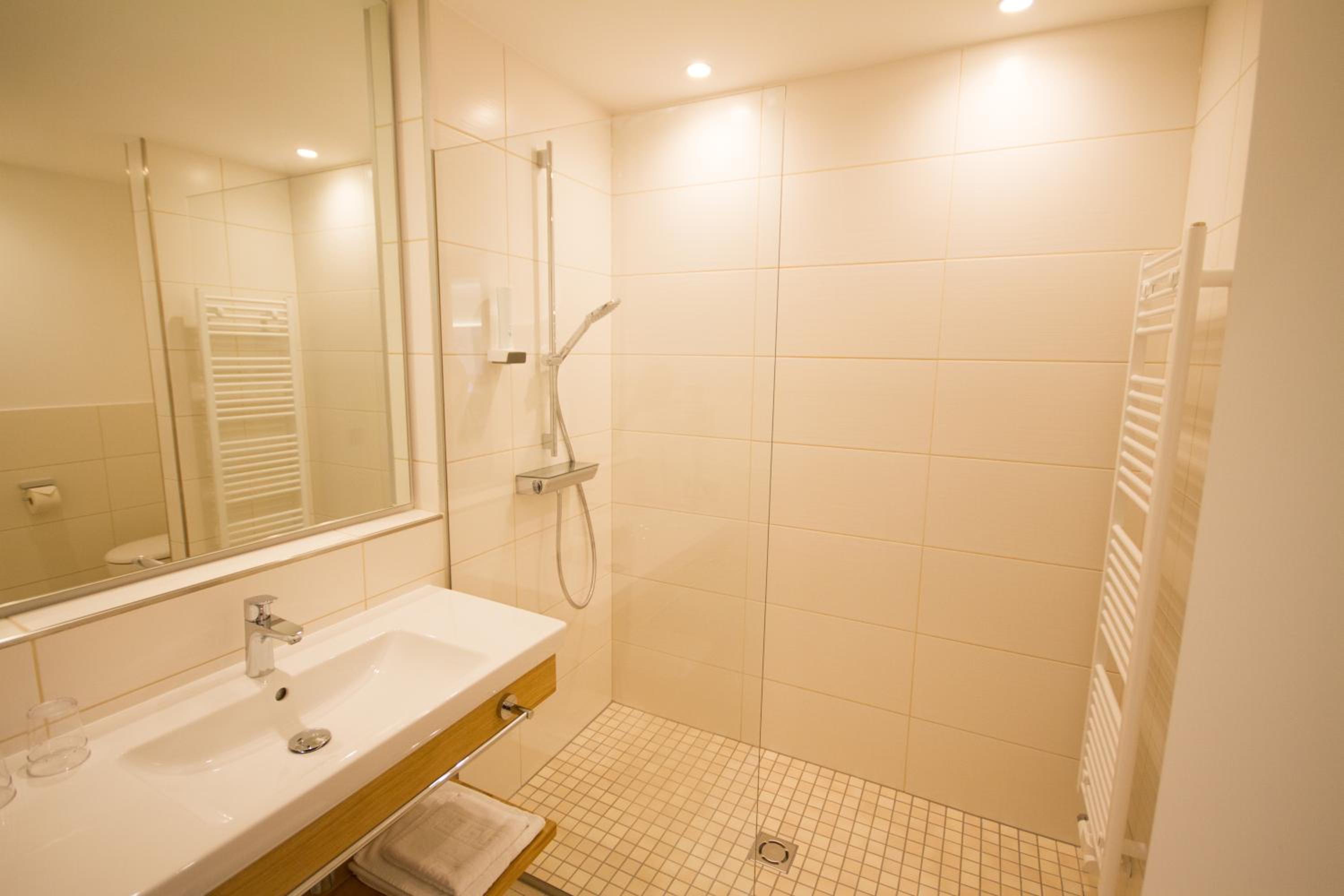Double Room - Photo 4