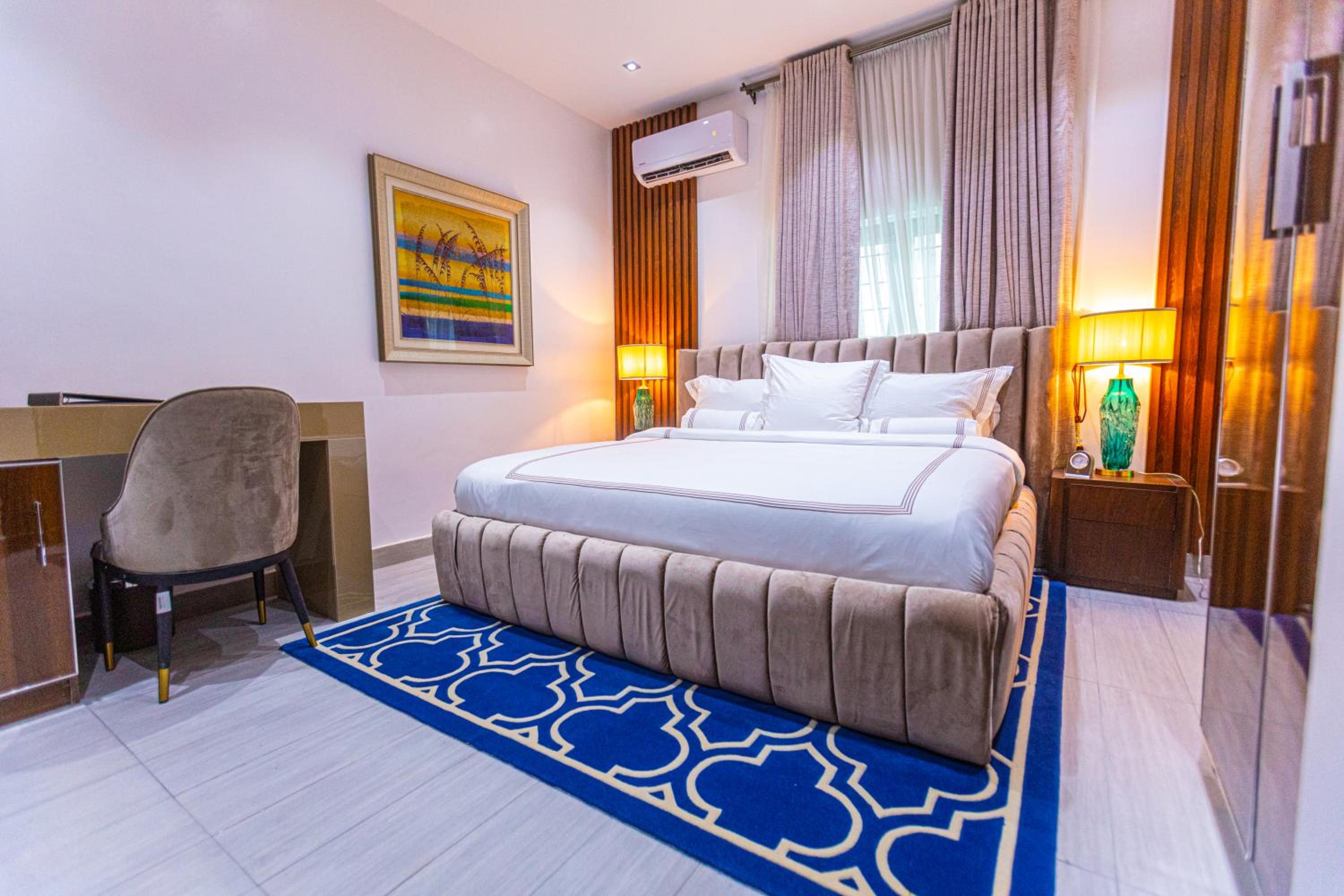 Superior King Room photo 1