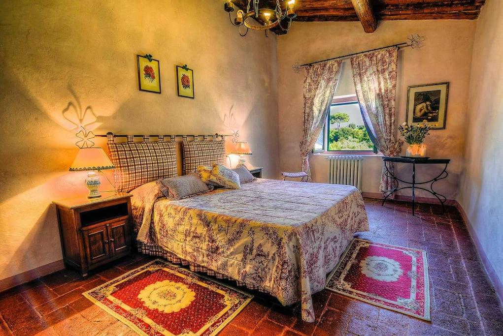 Villa photo 1