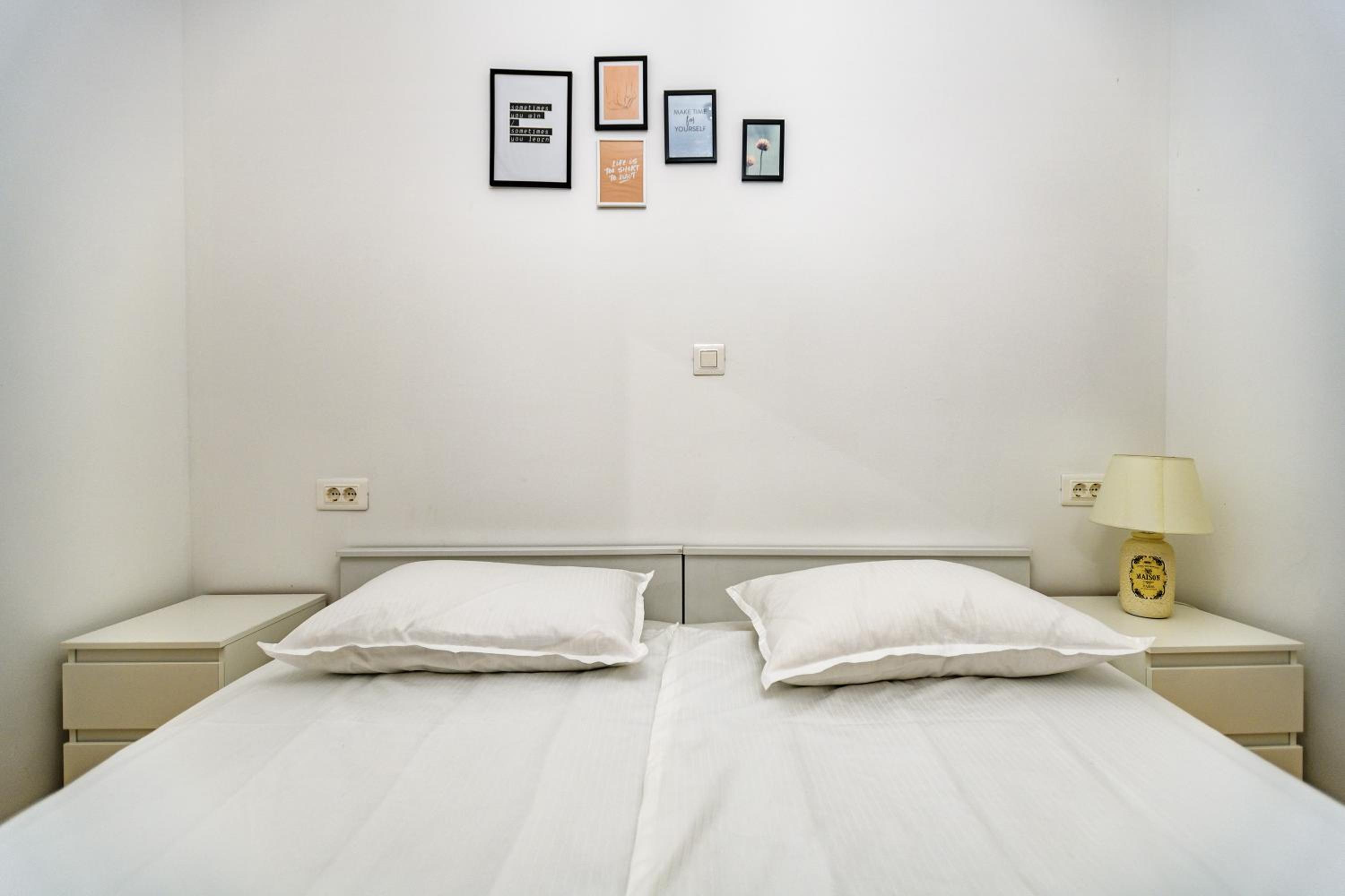 One-Bedroom Apartment - Photo 17