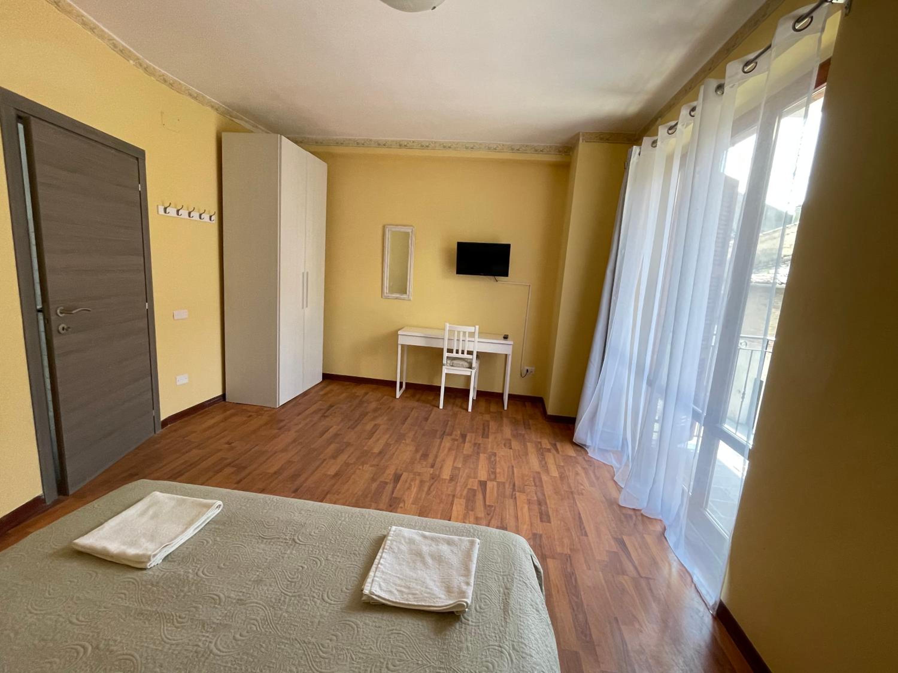 Triple Room with Private Bathroom photo 3