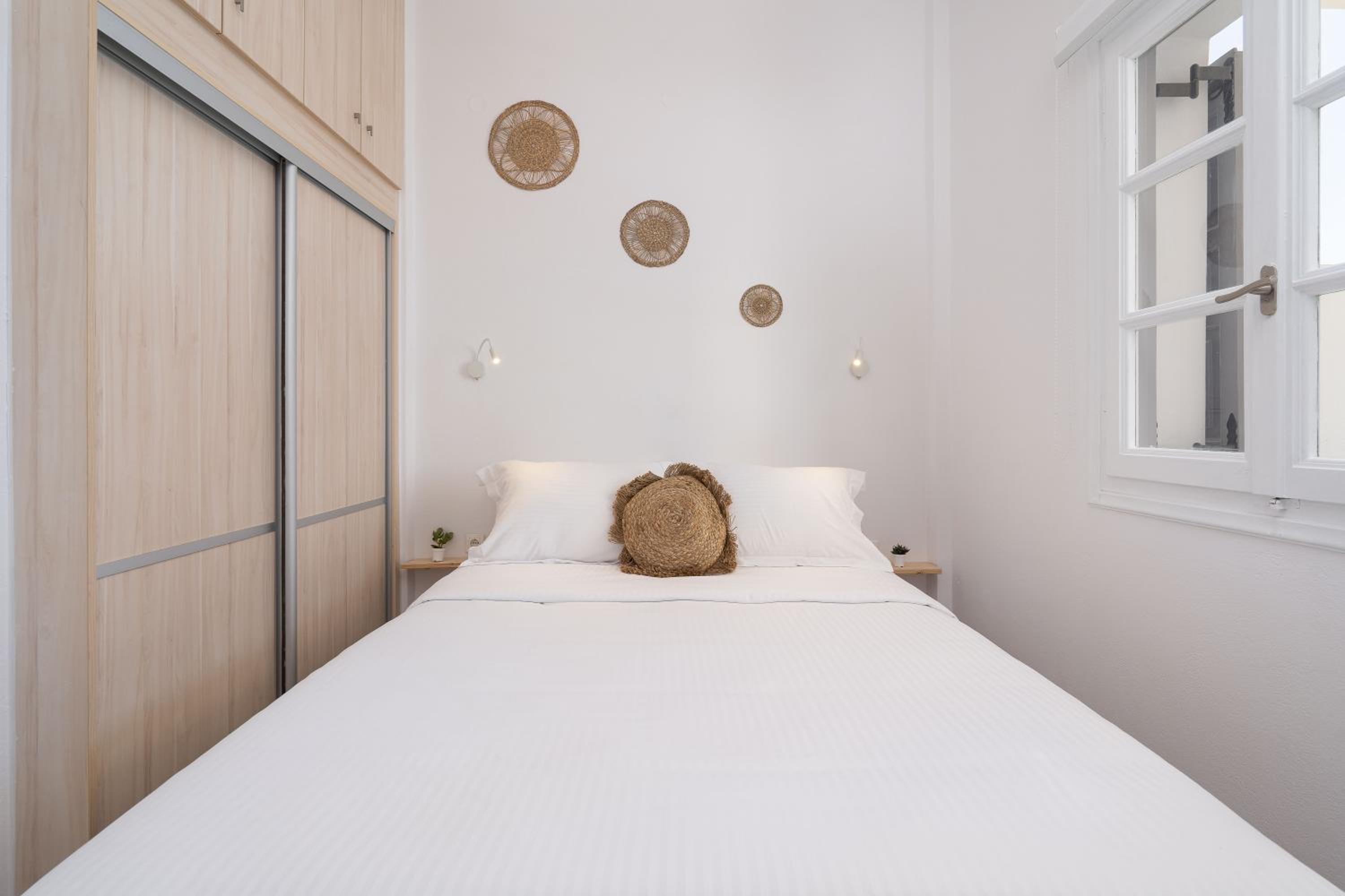 One-Bedroom Apartment - Photo 20