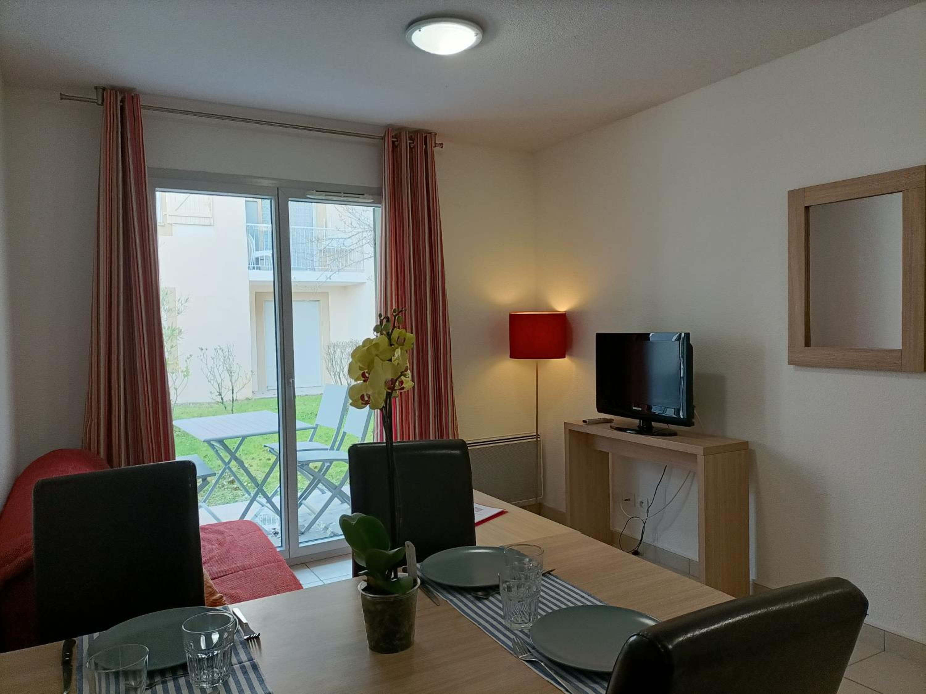 Apartment with Terrace
