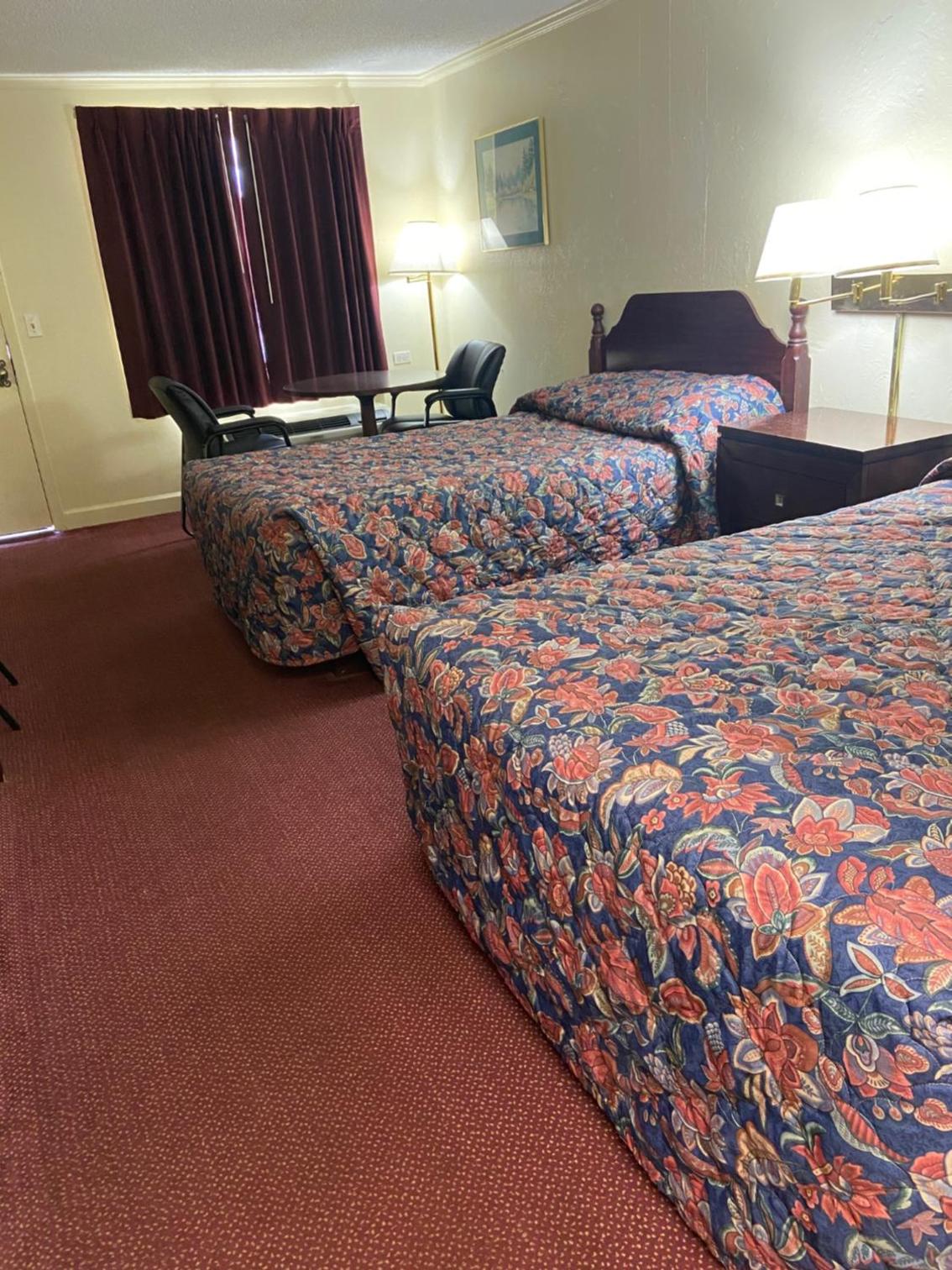 Double Room - Photo 5