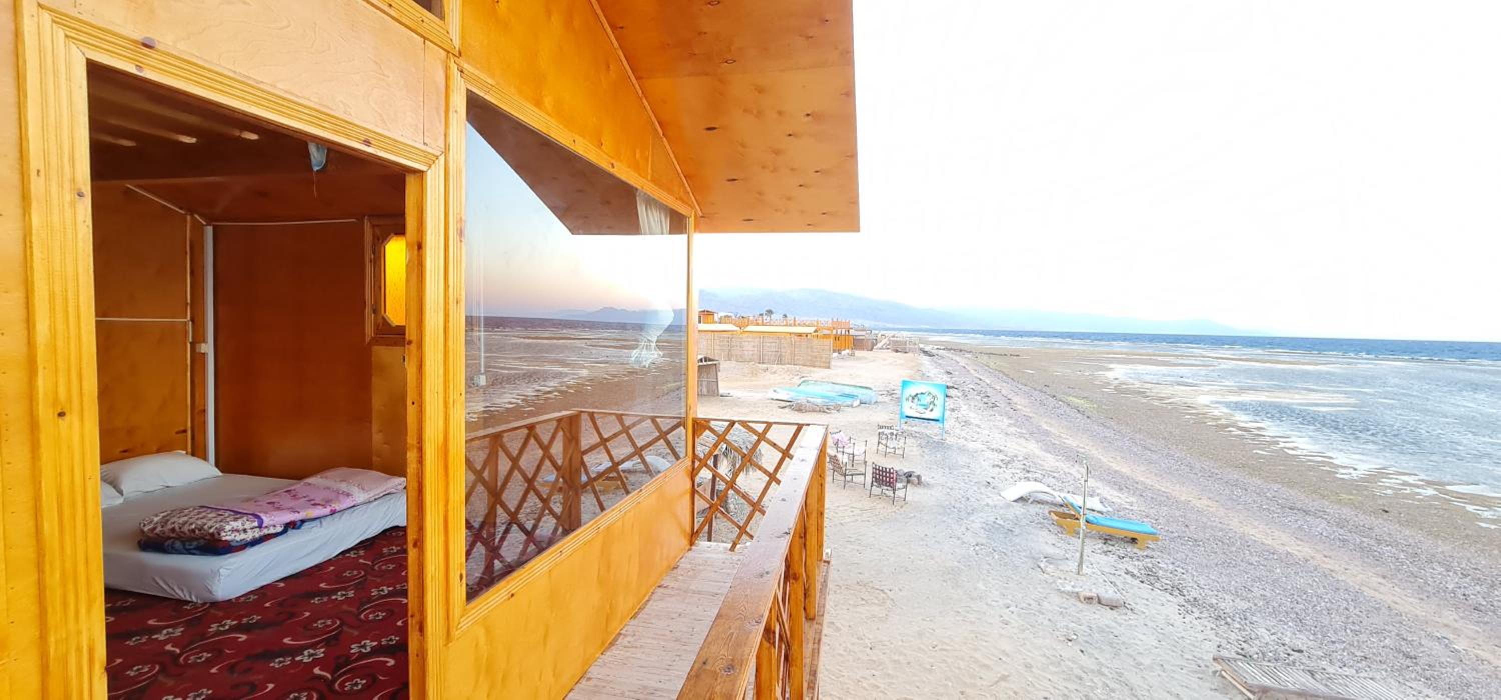 Deluxe Bungalow with Sea View - Photo 48
