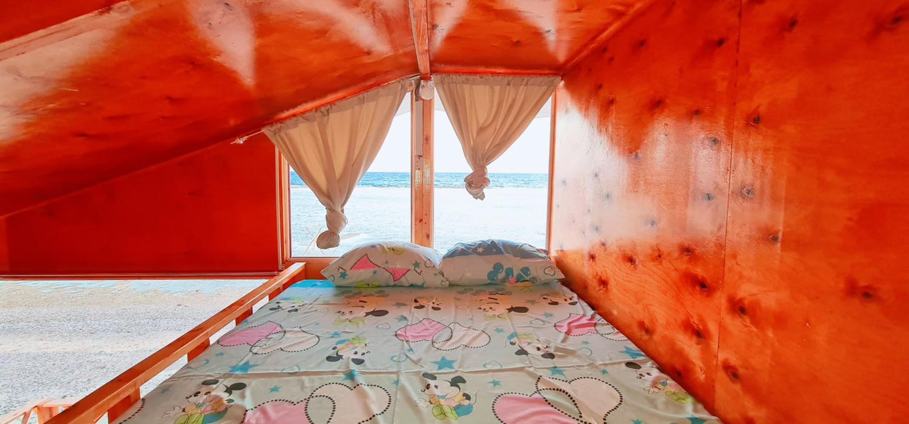 Deluxe Bungalow with Sea View - Photo 46