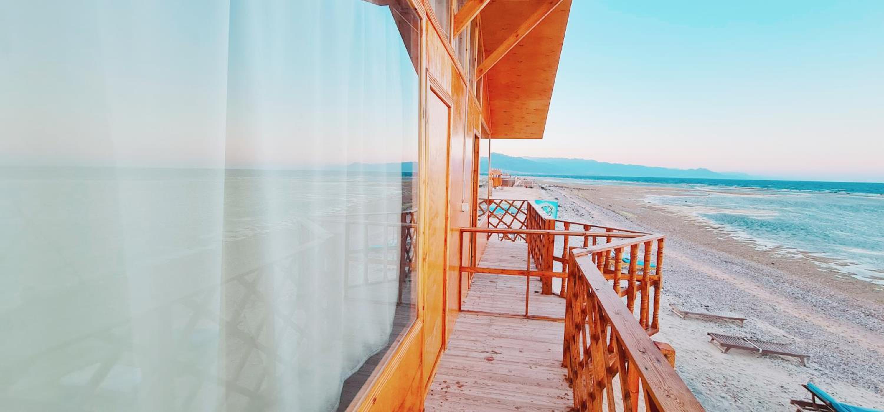 Deluxe Bungalow with Sea View - Photo 43
