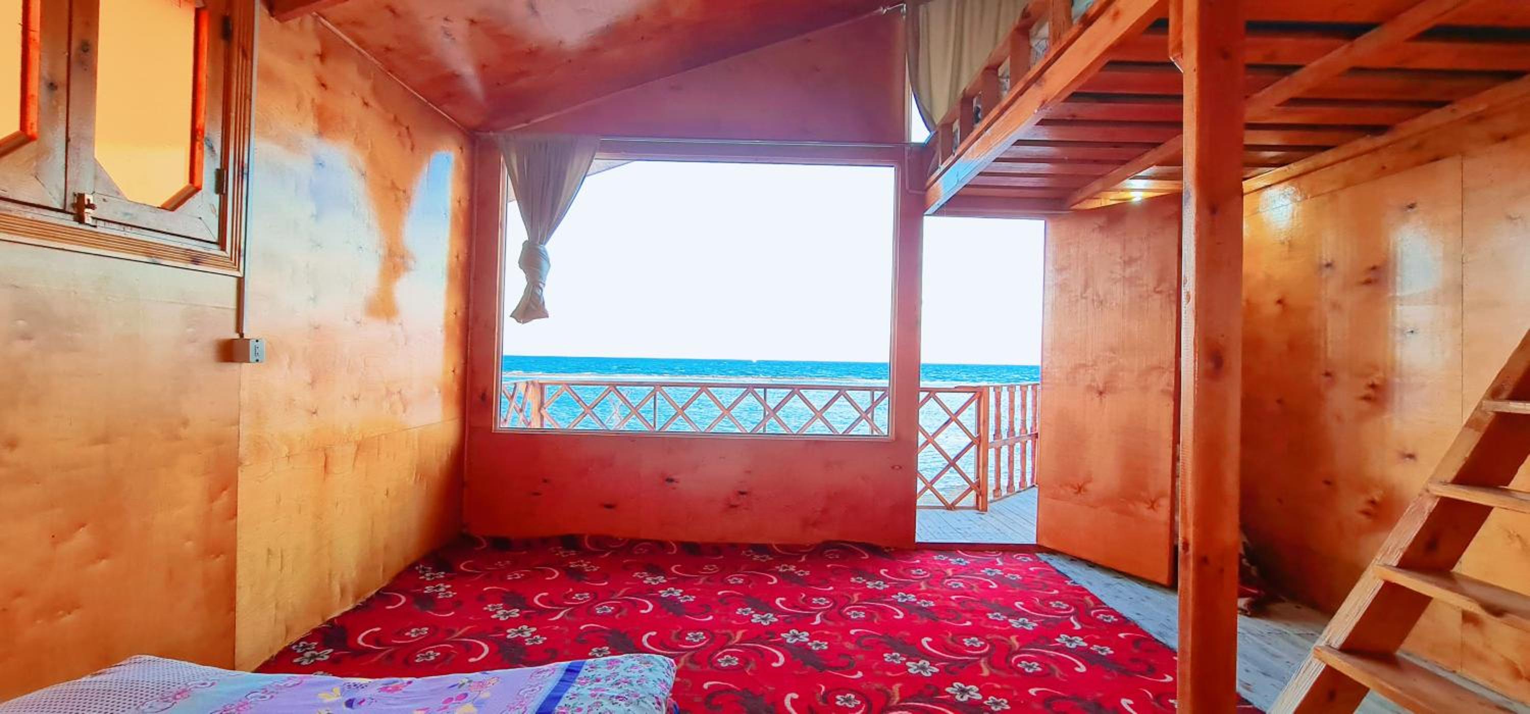 Deluxe Bungalow with Sea View - Photo 41