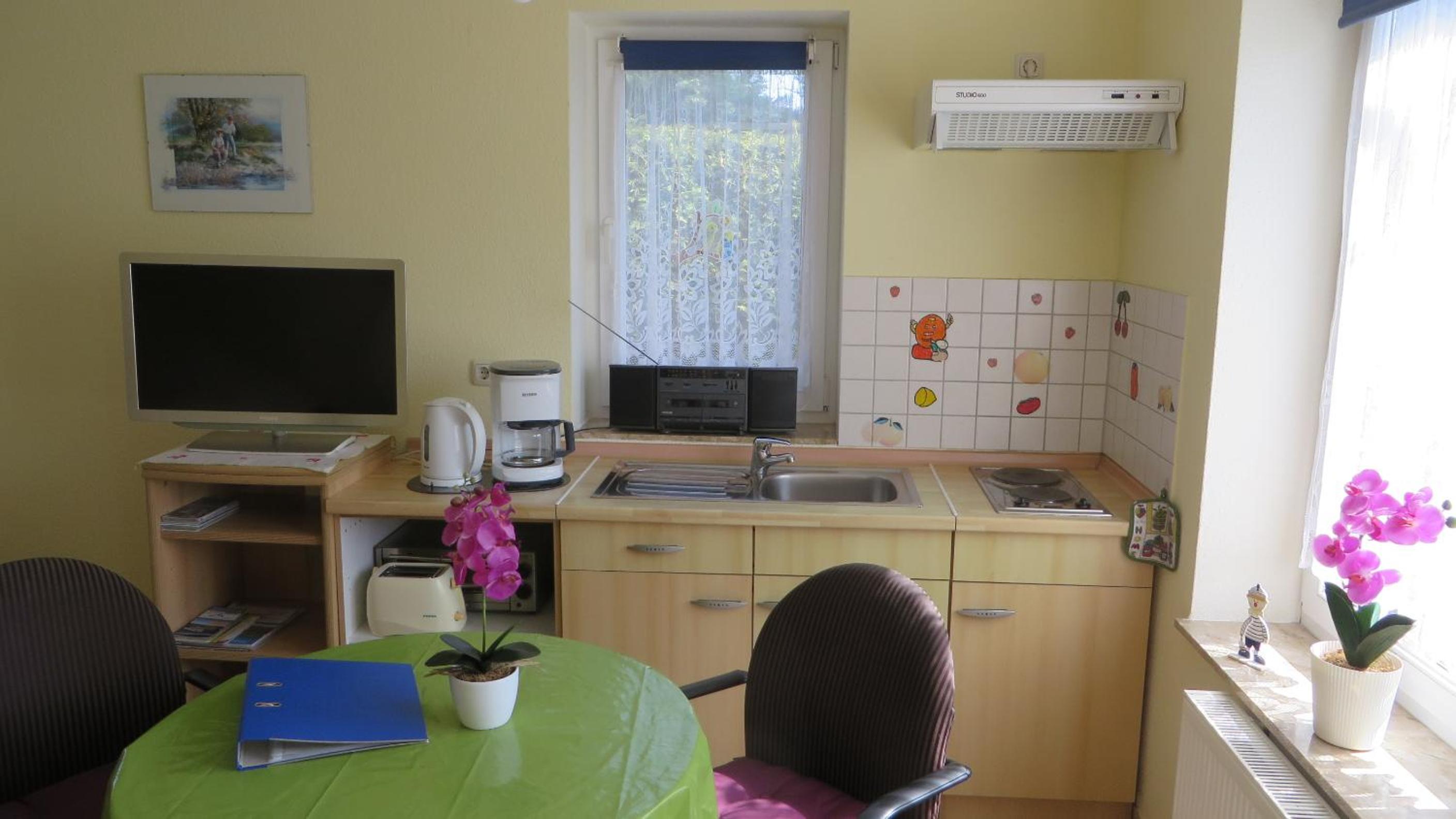 Apartment with Terrace photo 2