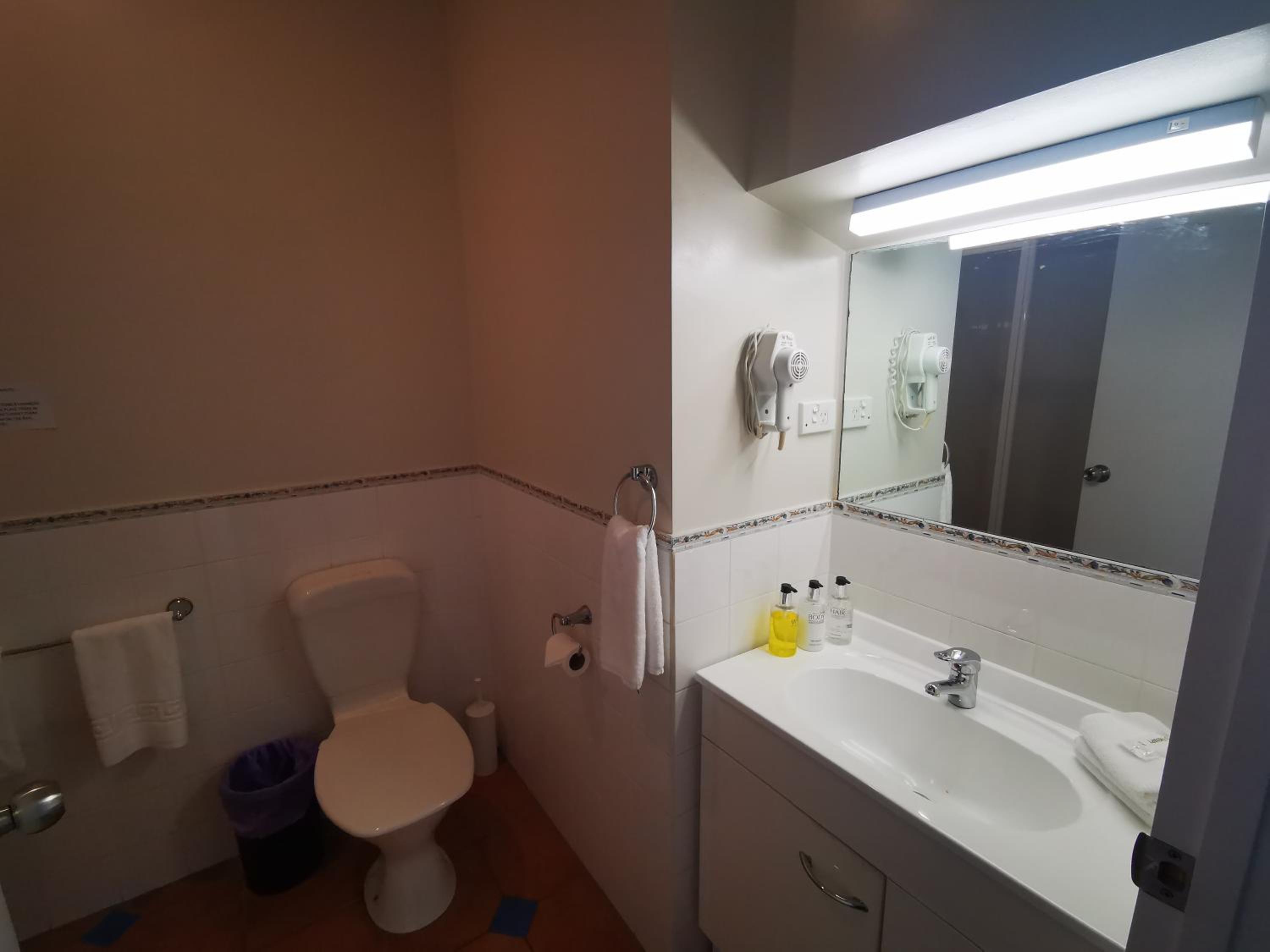 Two Bedroom Family Apartment - Photo 7