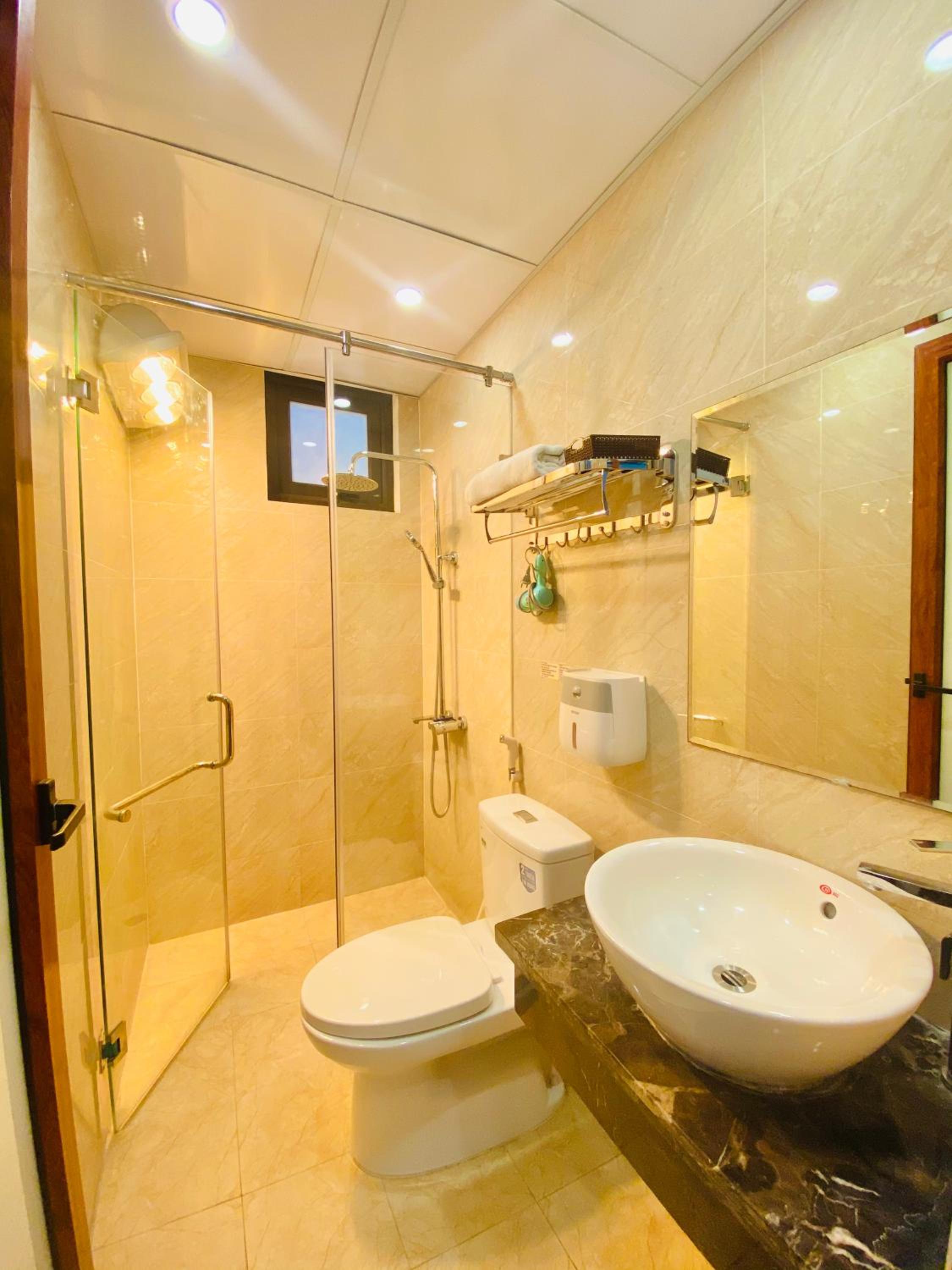 Superior Quadruple Room - Photo 2