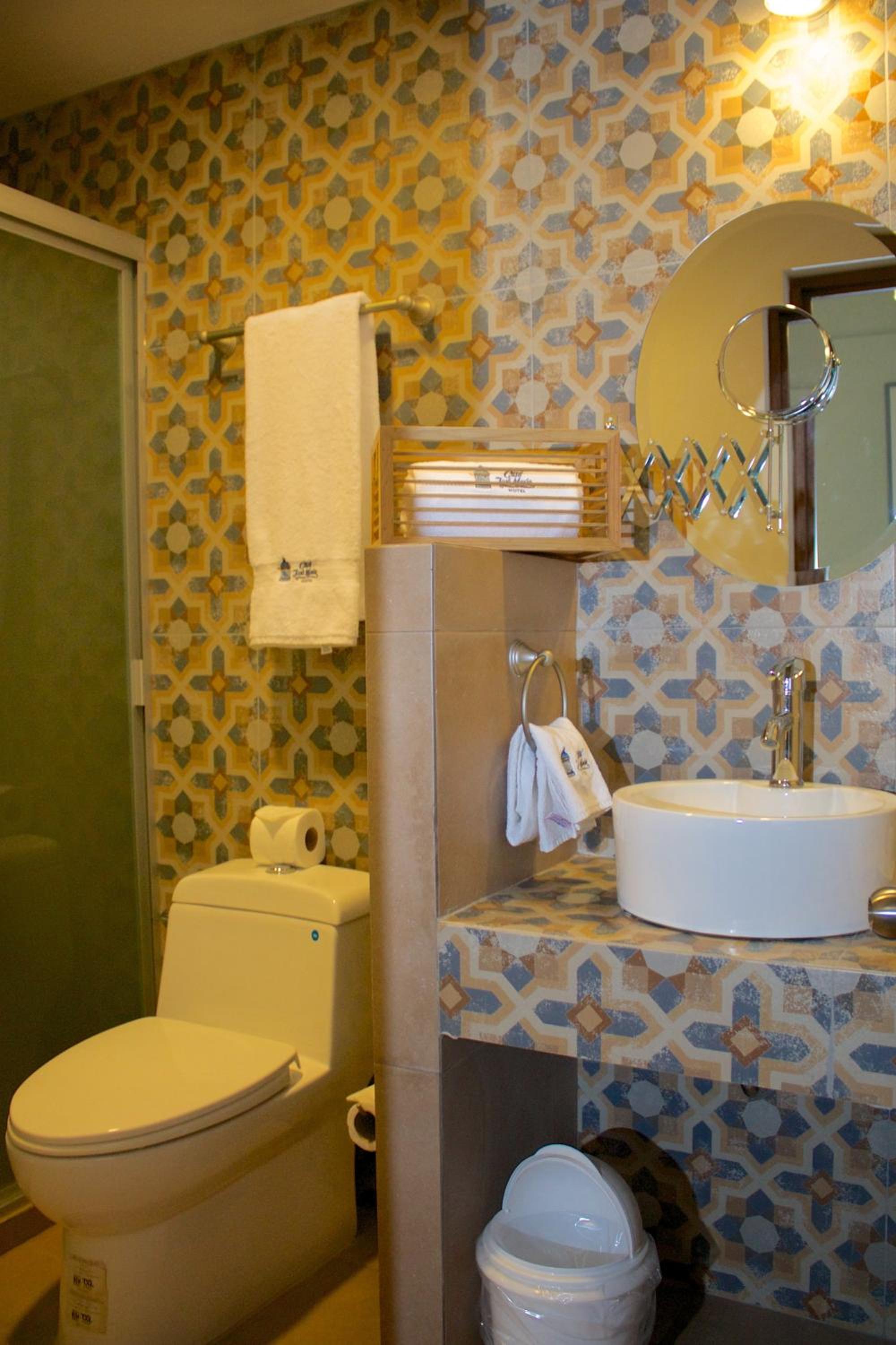 Deluxe Twin Room photo 3