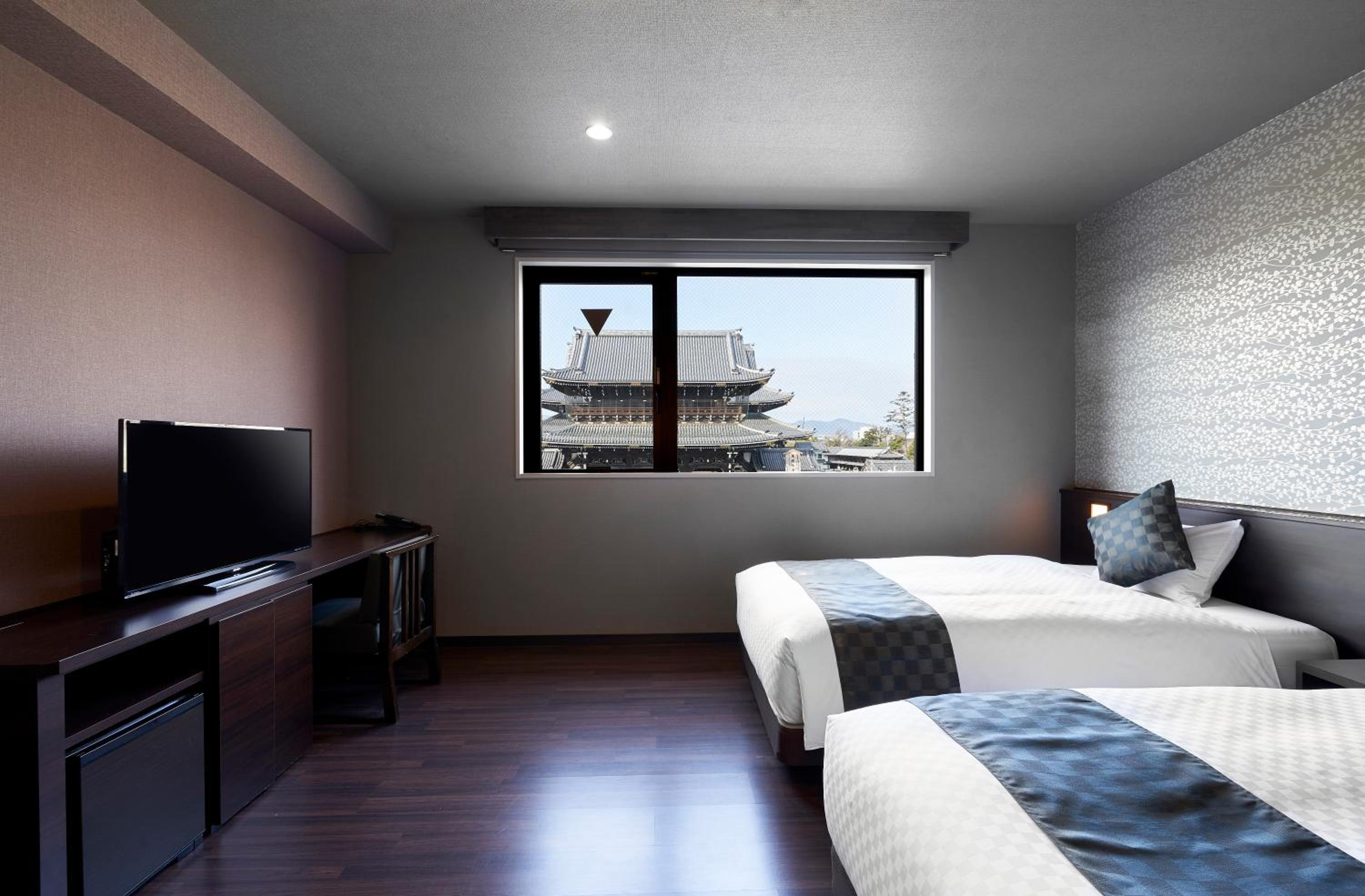 Deluxe Twin Room with Temple View photo 1
