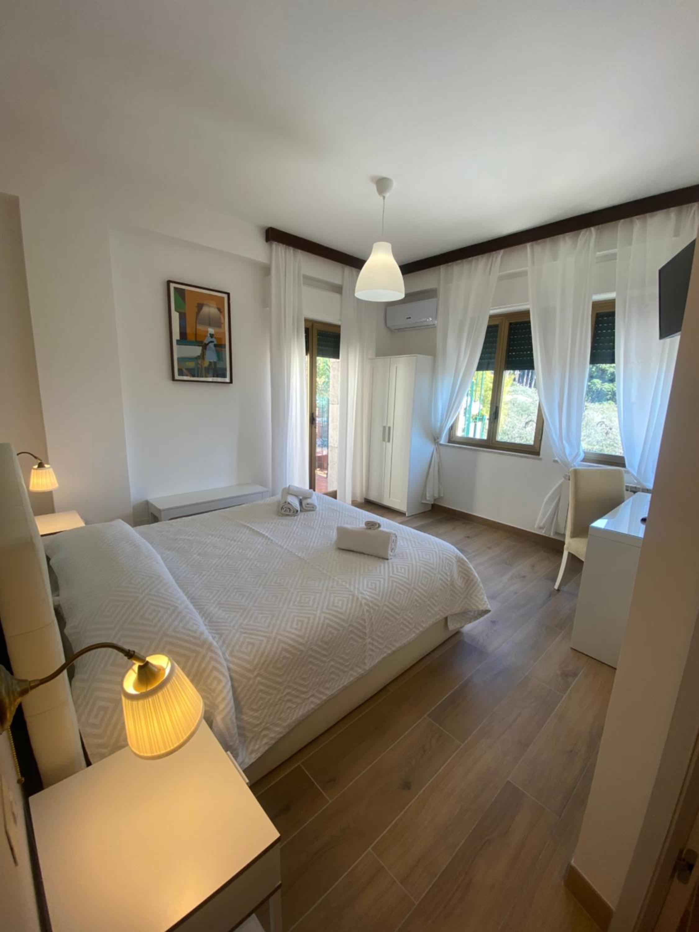 King Room with Balcony photo 3