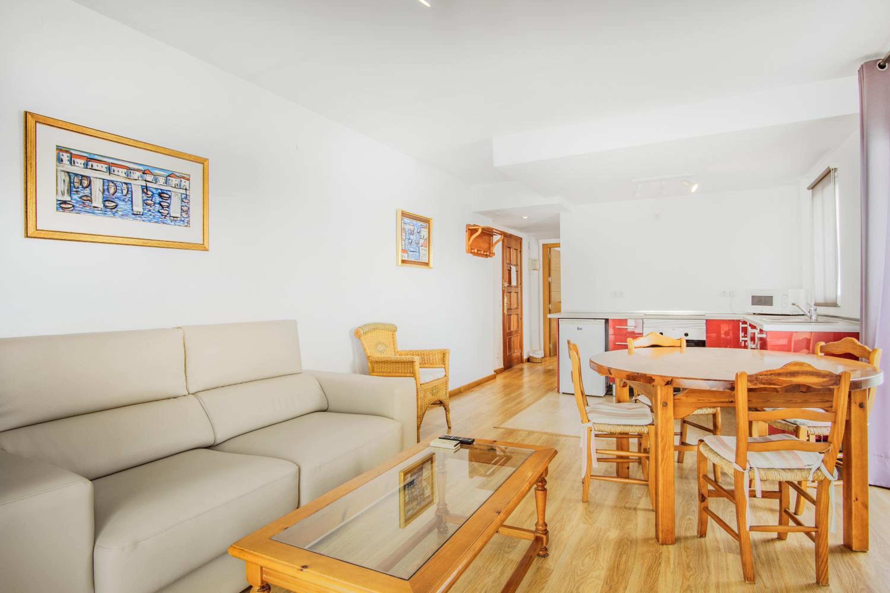 Apartment with Terrace photo 2