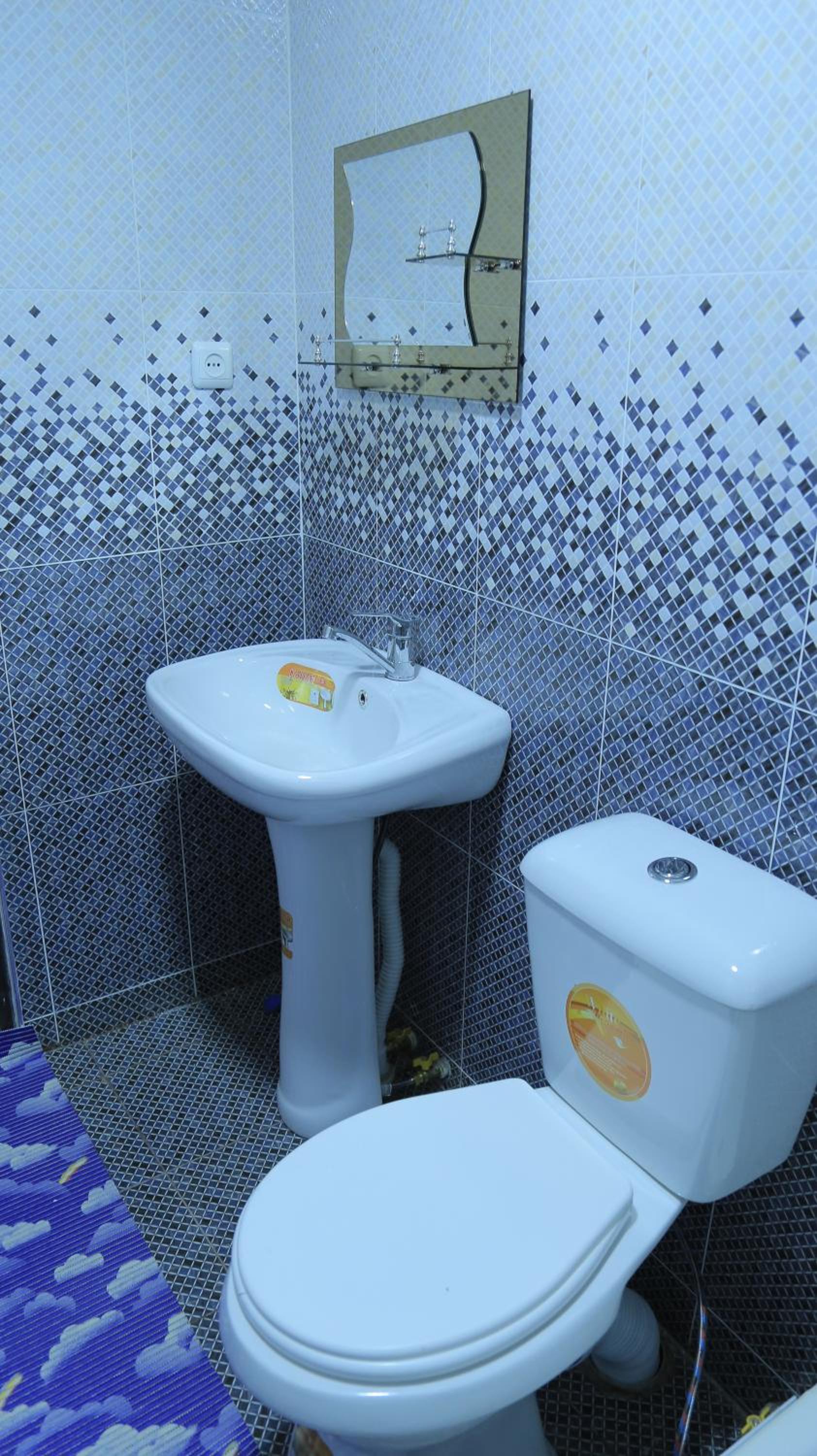 Budget Twin Room photo 2