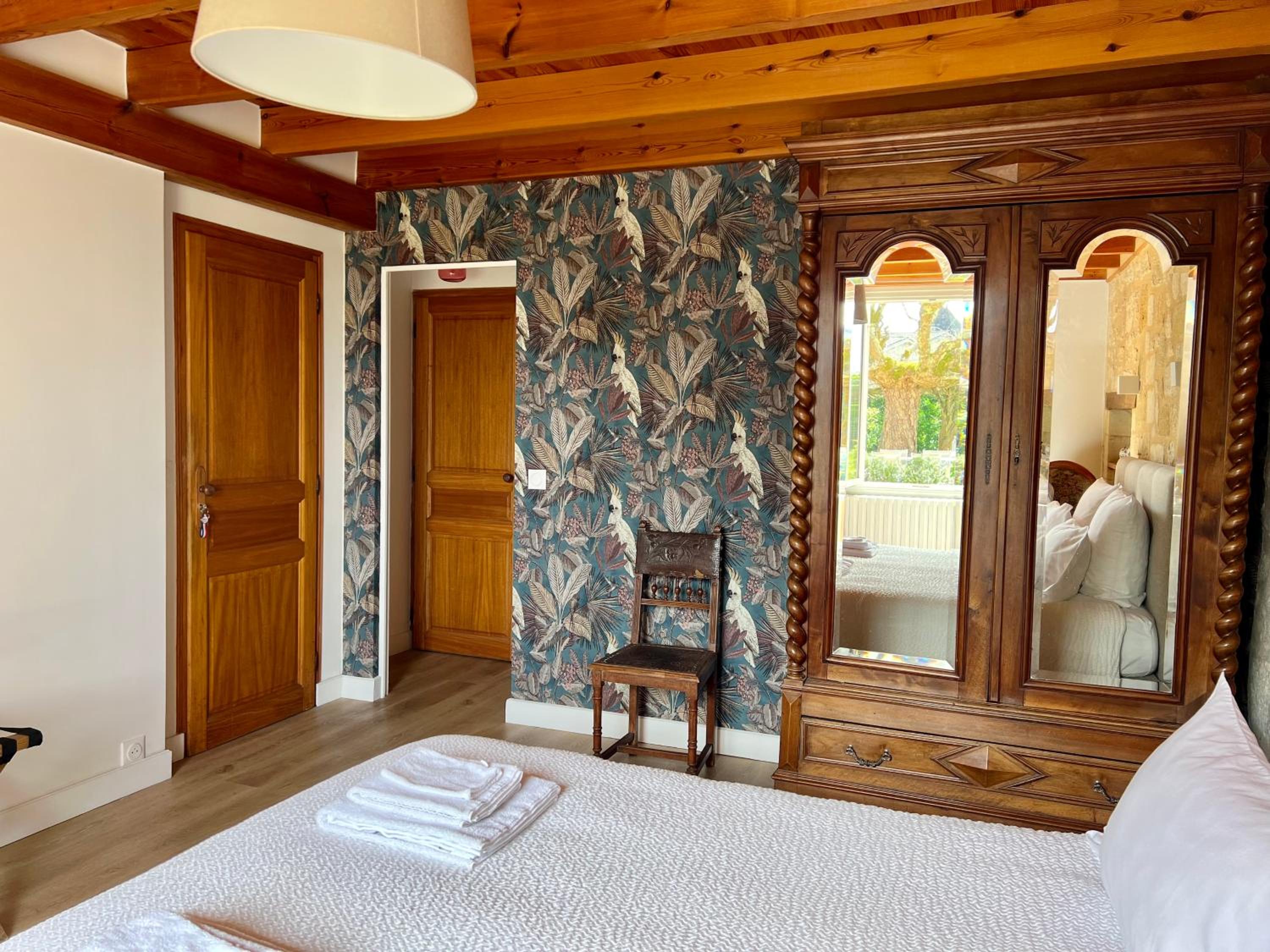 Superior Double Room - Photo 2