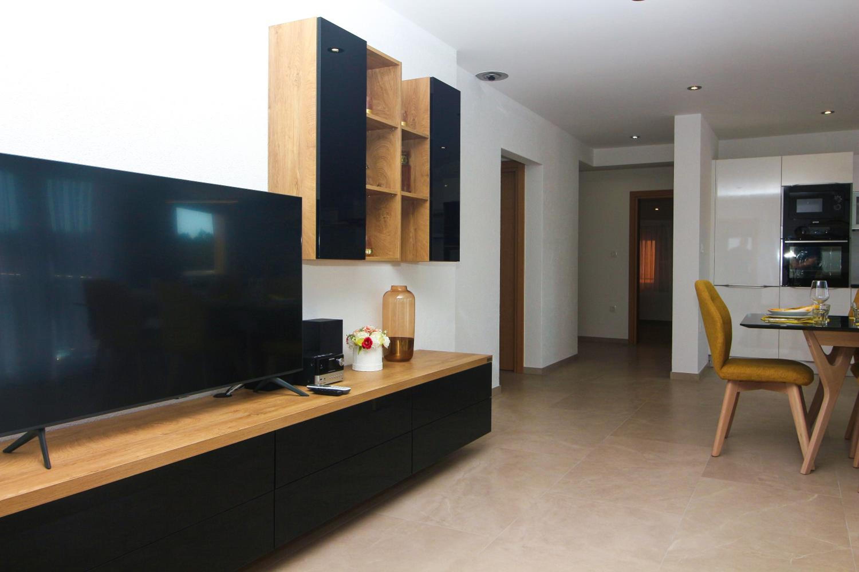 Three-Bedroom Apartment photo 1