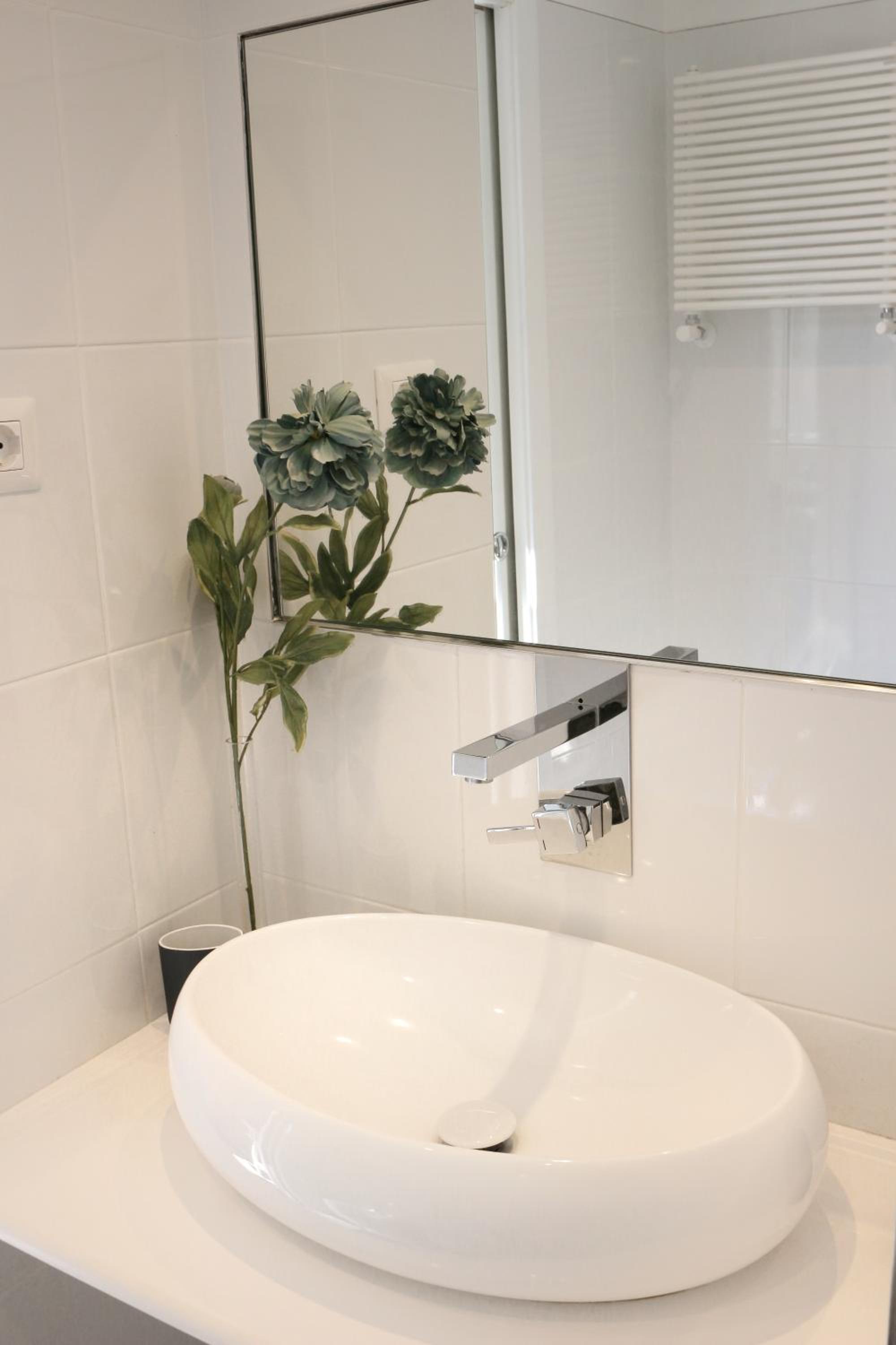 Apartment - Split Level - Photo 14