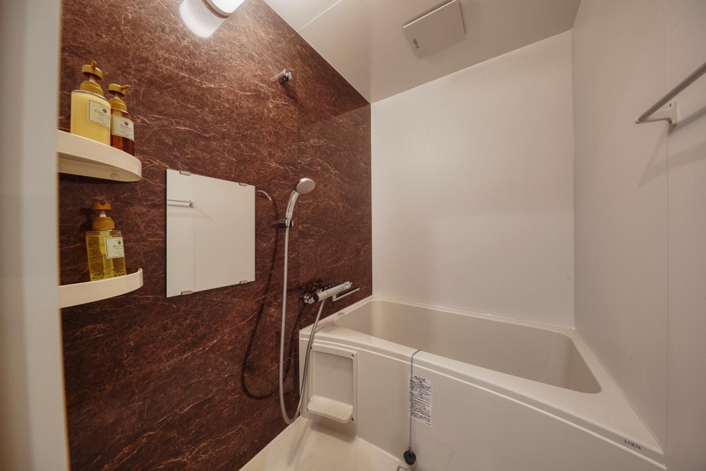 Double Room - Photo 3