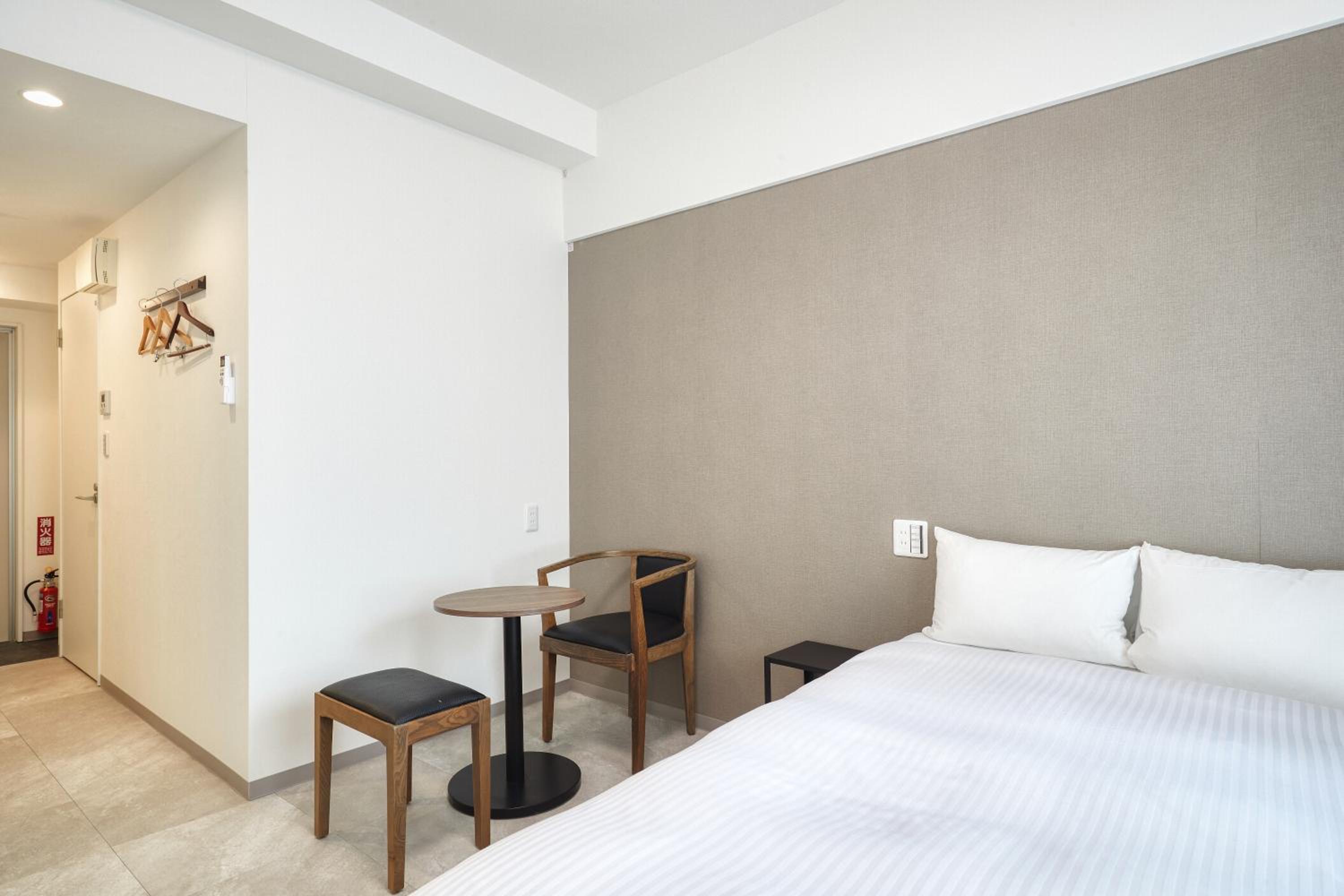 Double Room - Photo 2