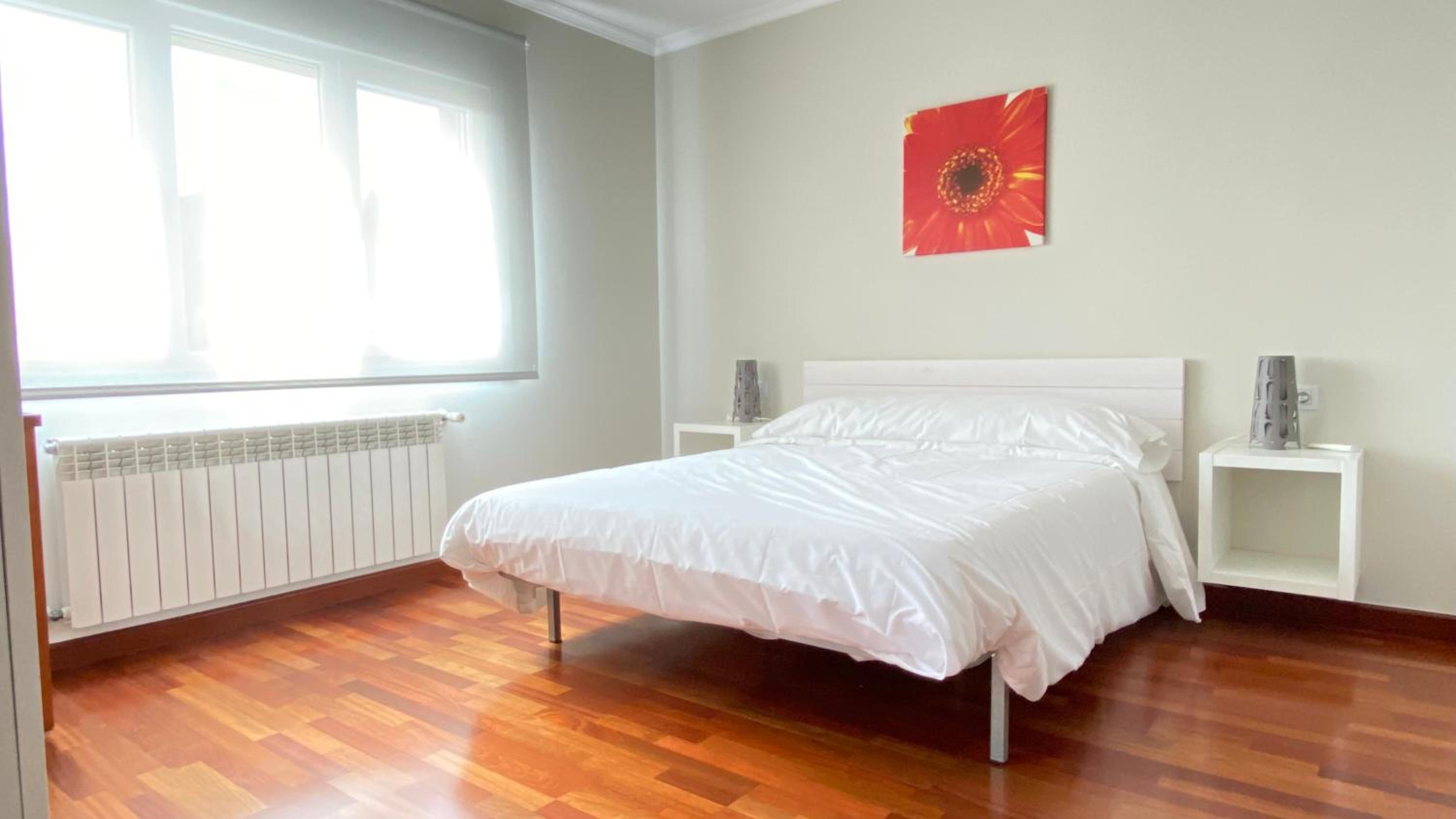 Studio Apartment - Photo 3
