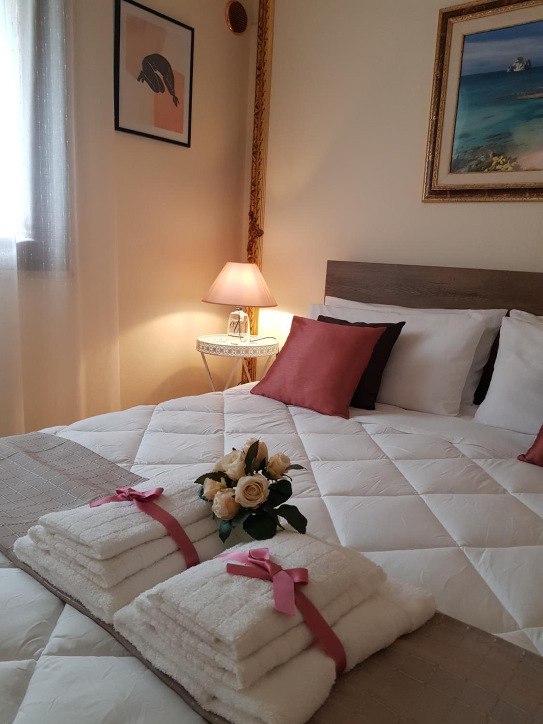 Superior Double Room with Internal Private Bathroom - Photo 24