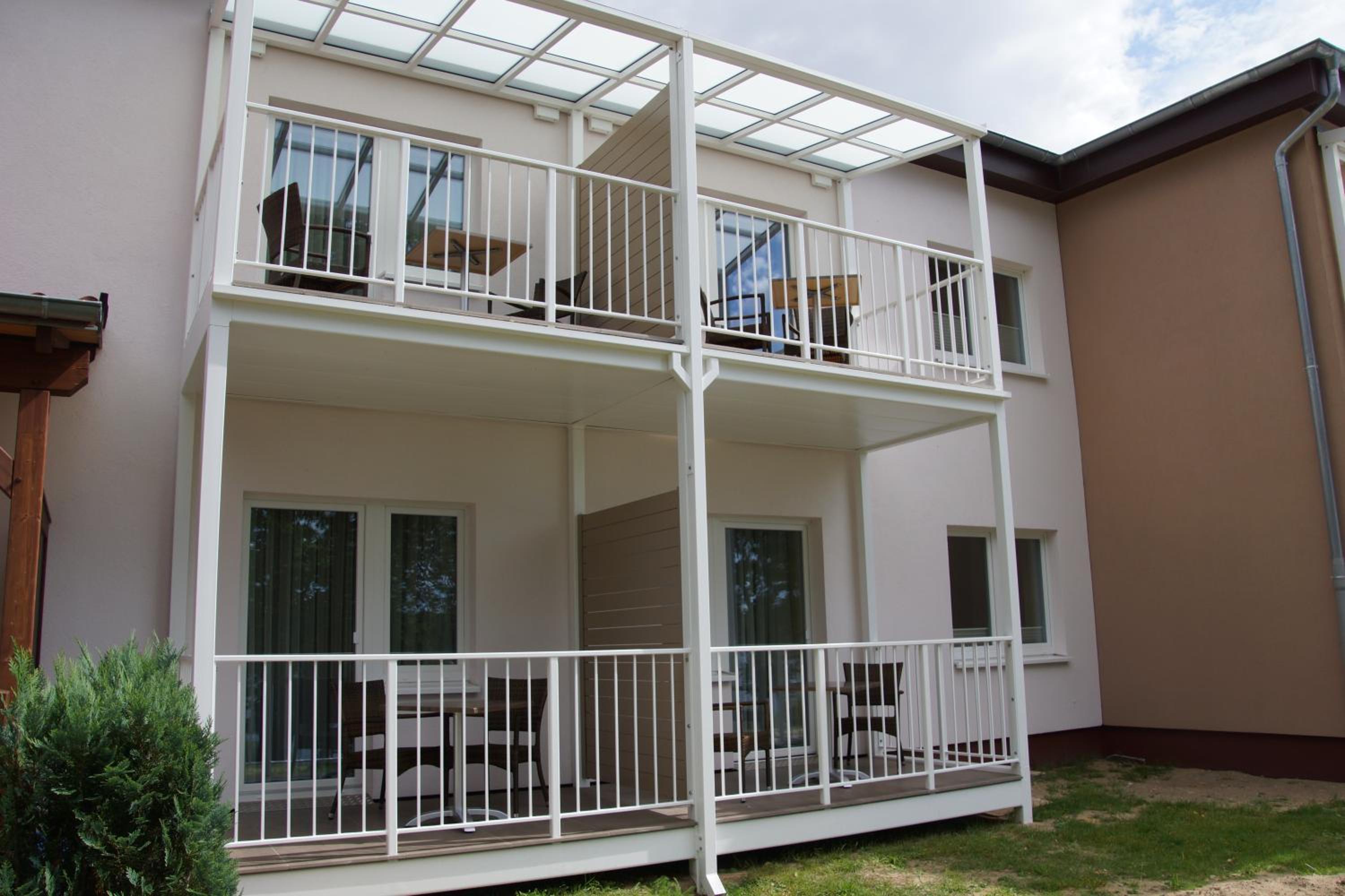 Double Room with Balcony - Photo 9