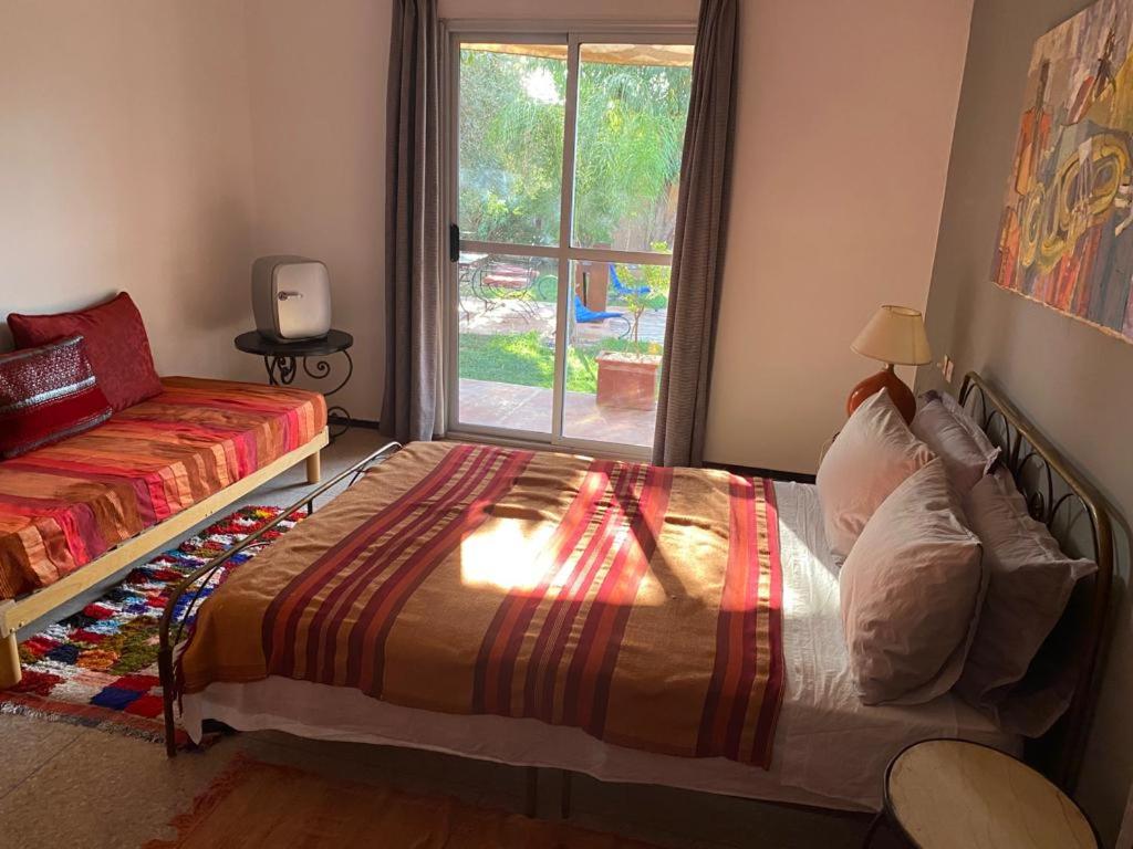 King Room with Pool View - Photo 1