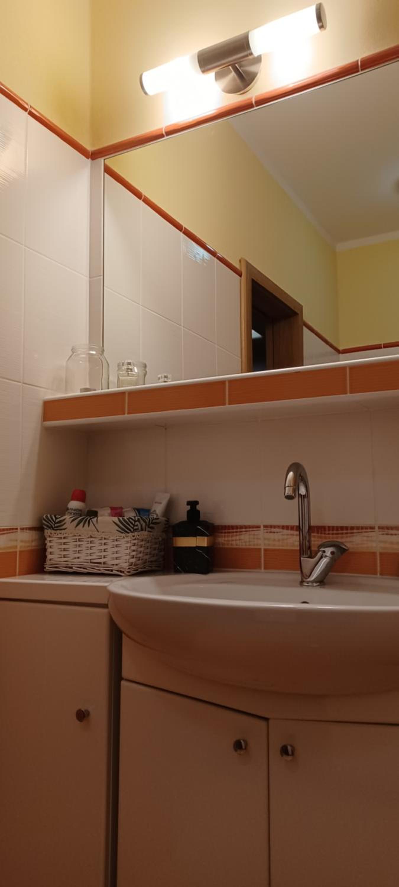 Studio Apartment - Photo 8