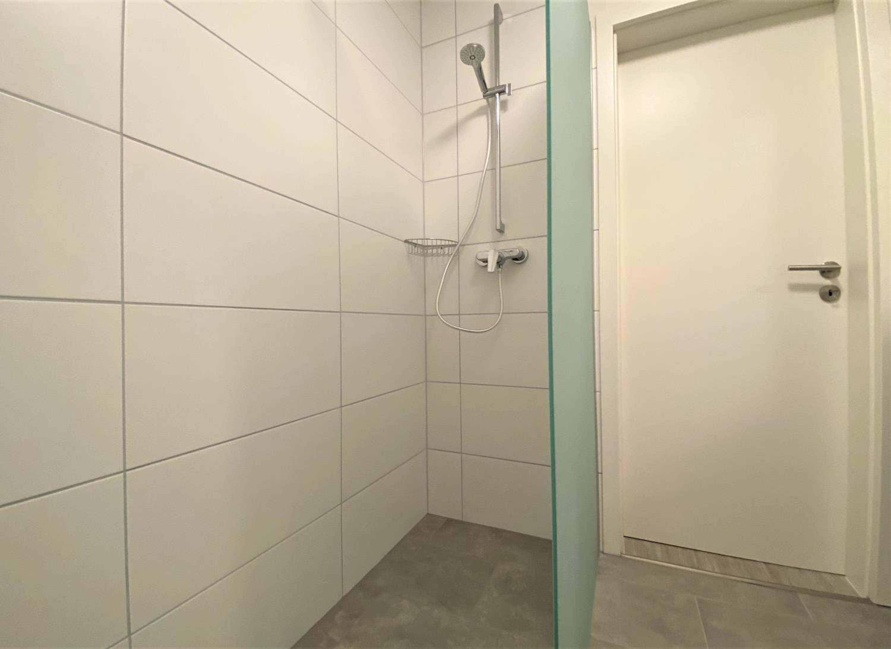 Two-Bedroom Apartment - Photo 13
