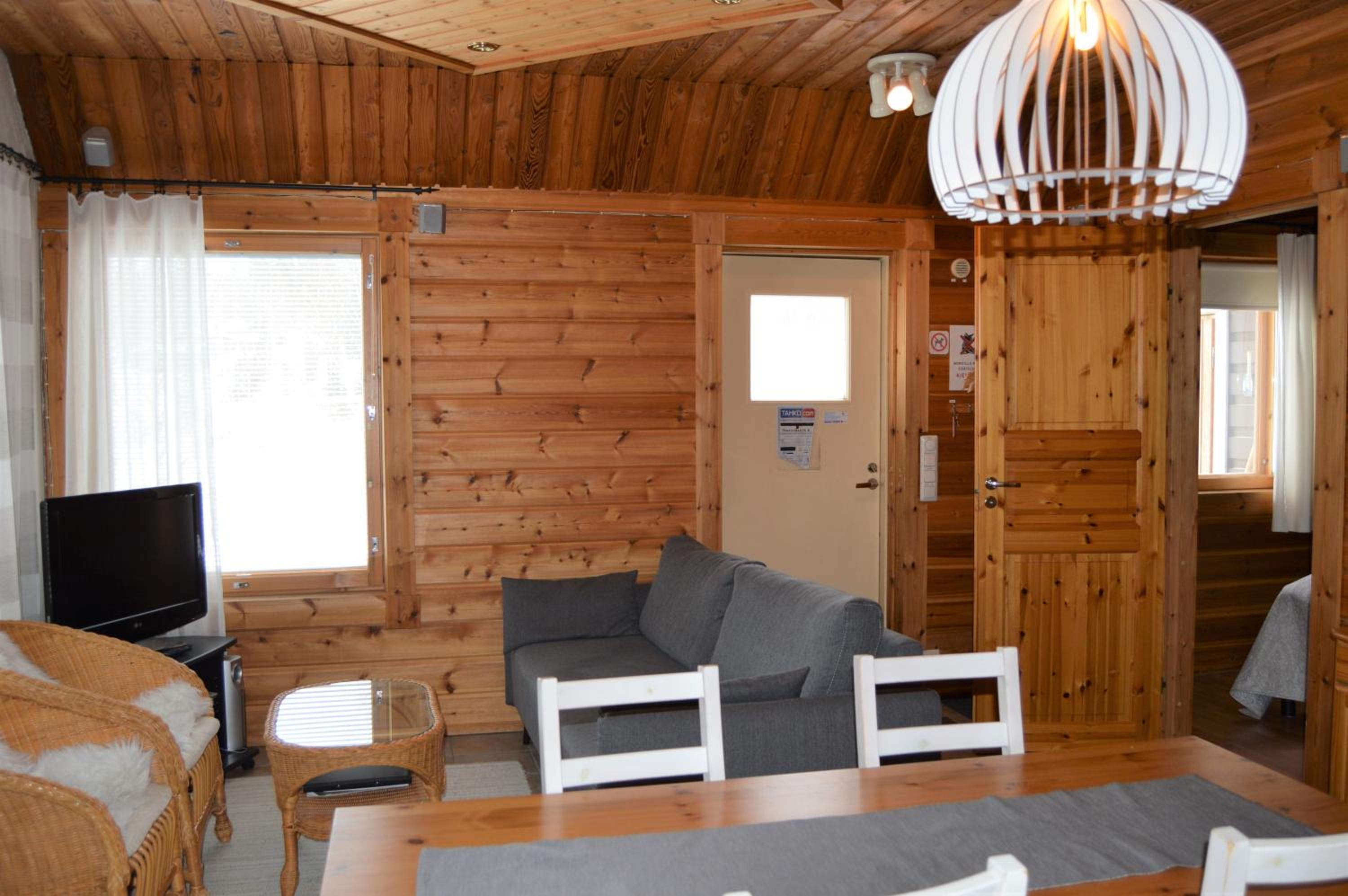 Two-Bedroom Apartment with Sauna - Photo 25