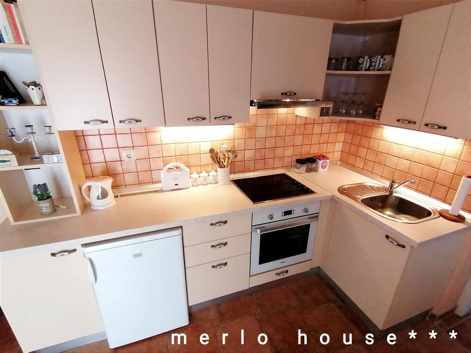 Two-Bedroom Villa - Photo 23