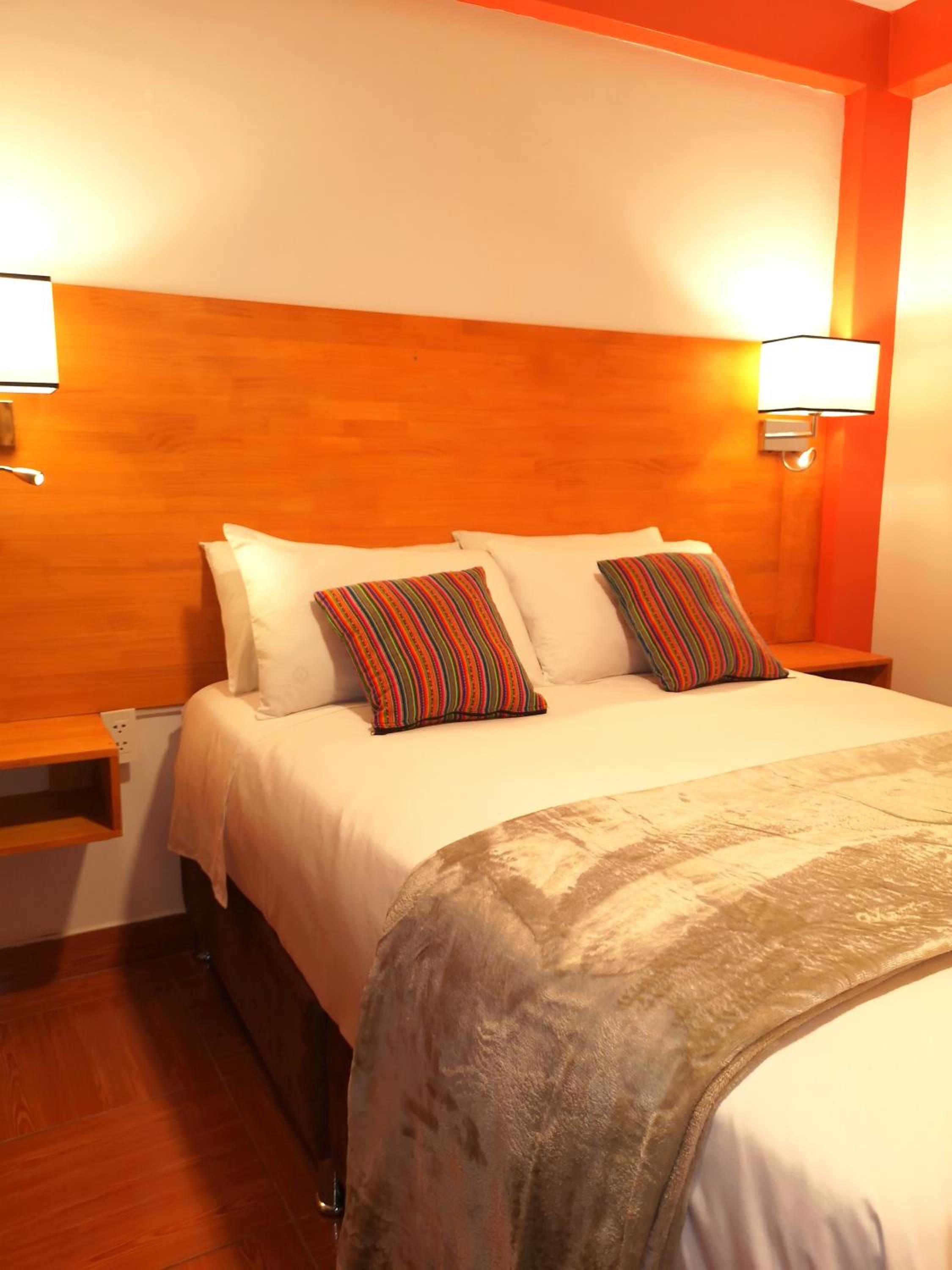 Deluxe Queen Room photo 1