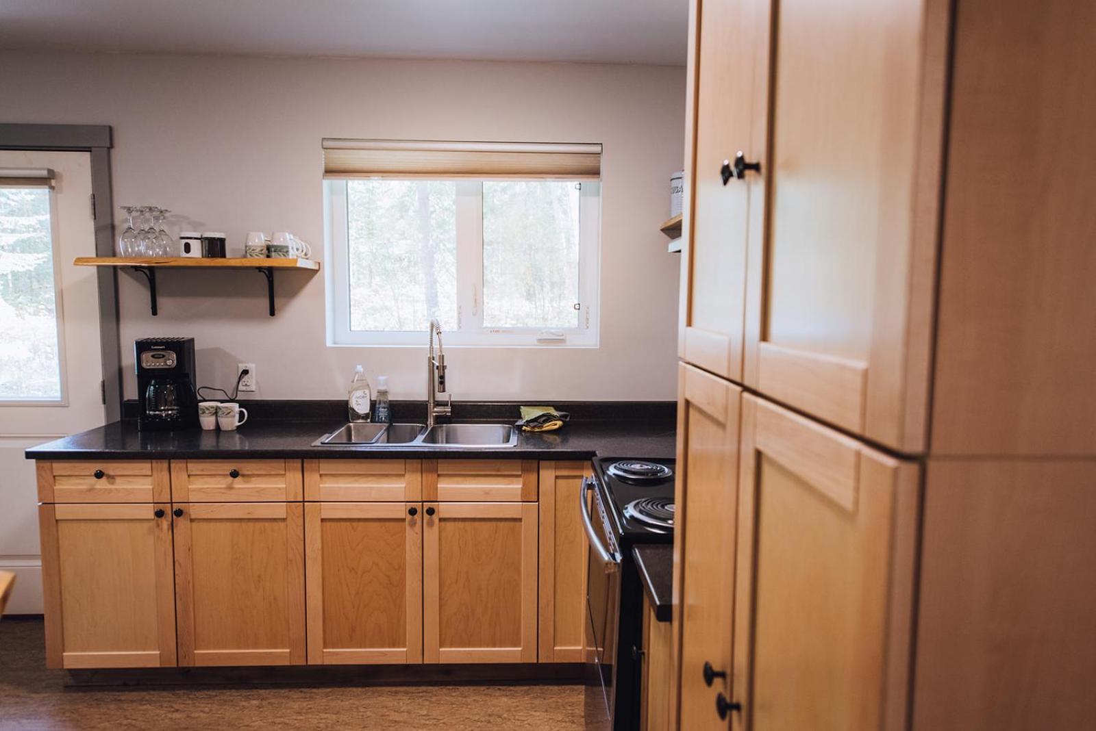 Two Bedroom Cabin - Photo 10