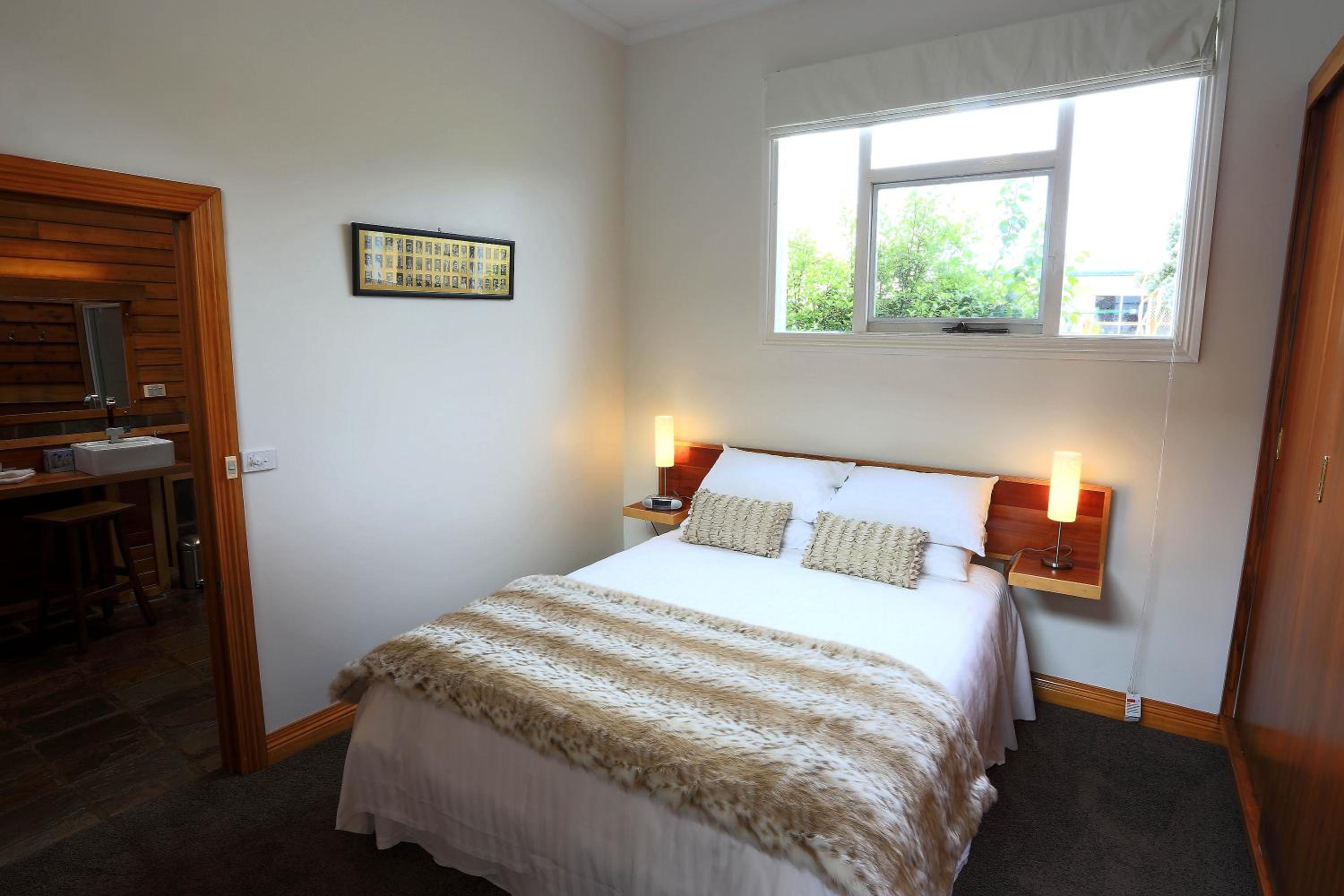 Two-Bedroom Cottage - 3 Harrison Tce