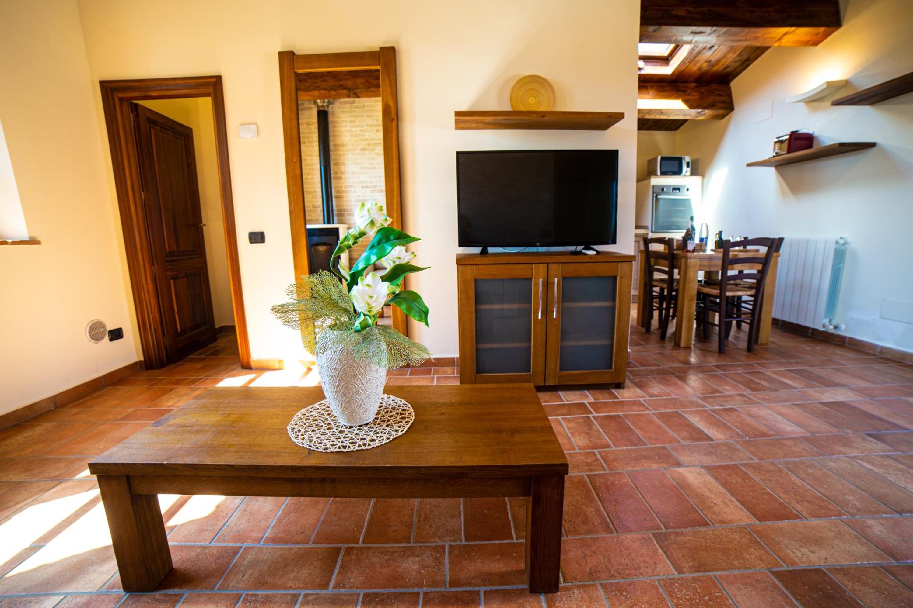 Superior Villa with private Jacuzzi - Photo 8