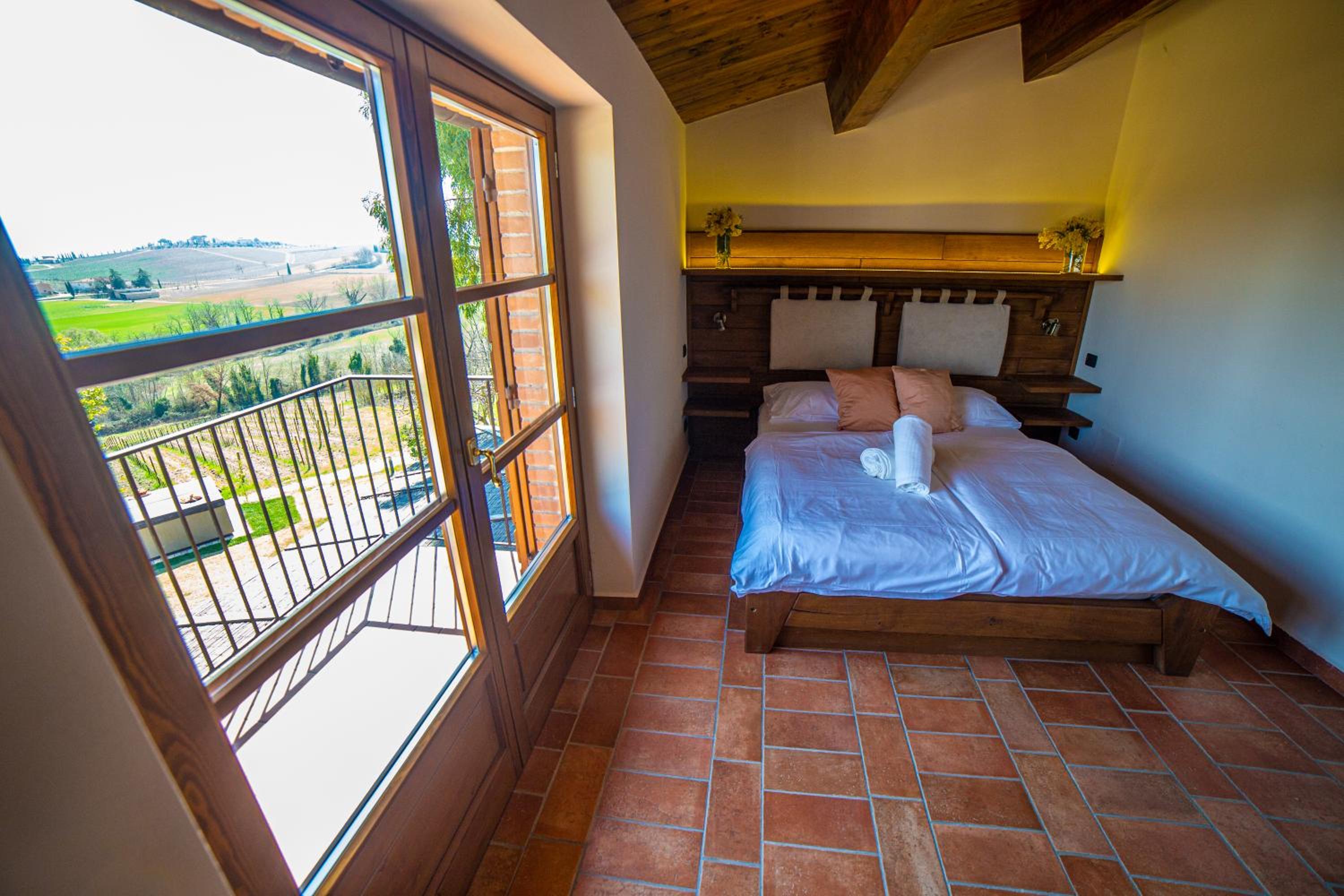 Superior Villa with private Jacuzzi - Photo 5