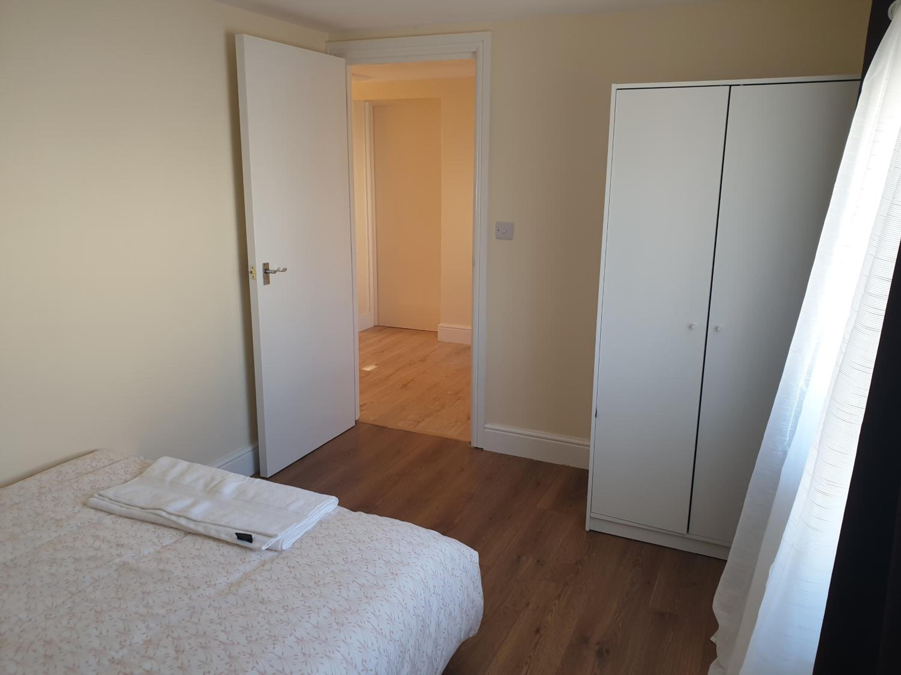 Two-Bedroom Apartment - Photo 5