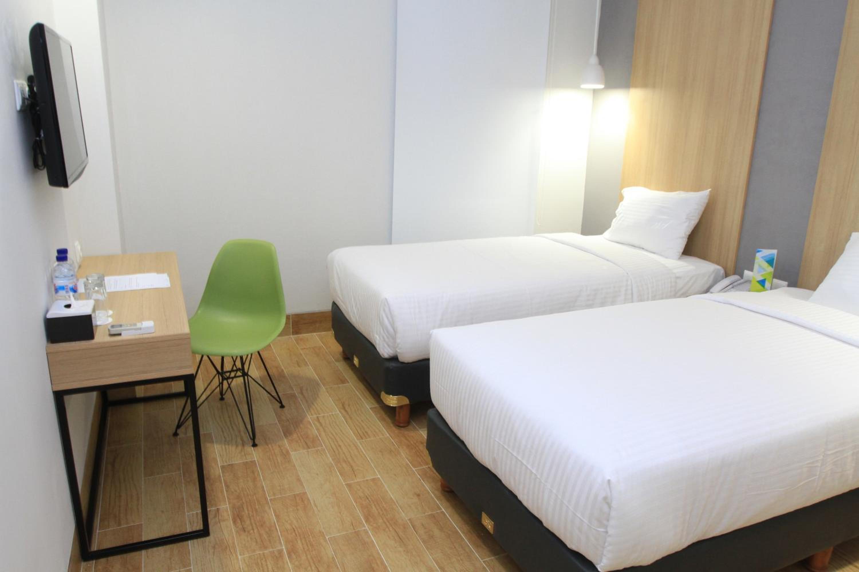 Superior Twin Room photo 3