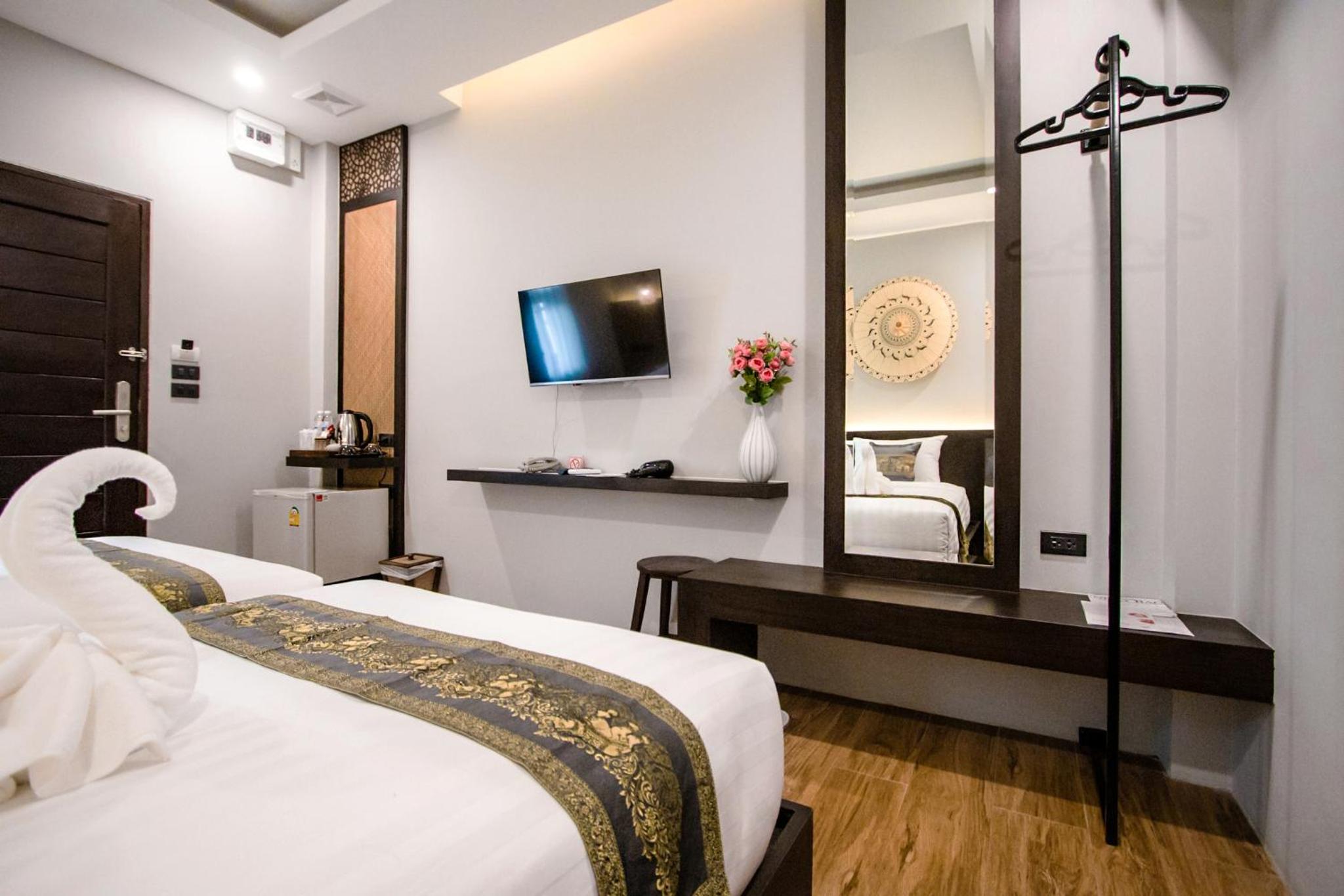 Deluxe Twin Room - Photo 3