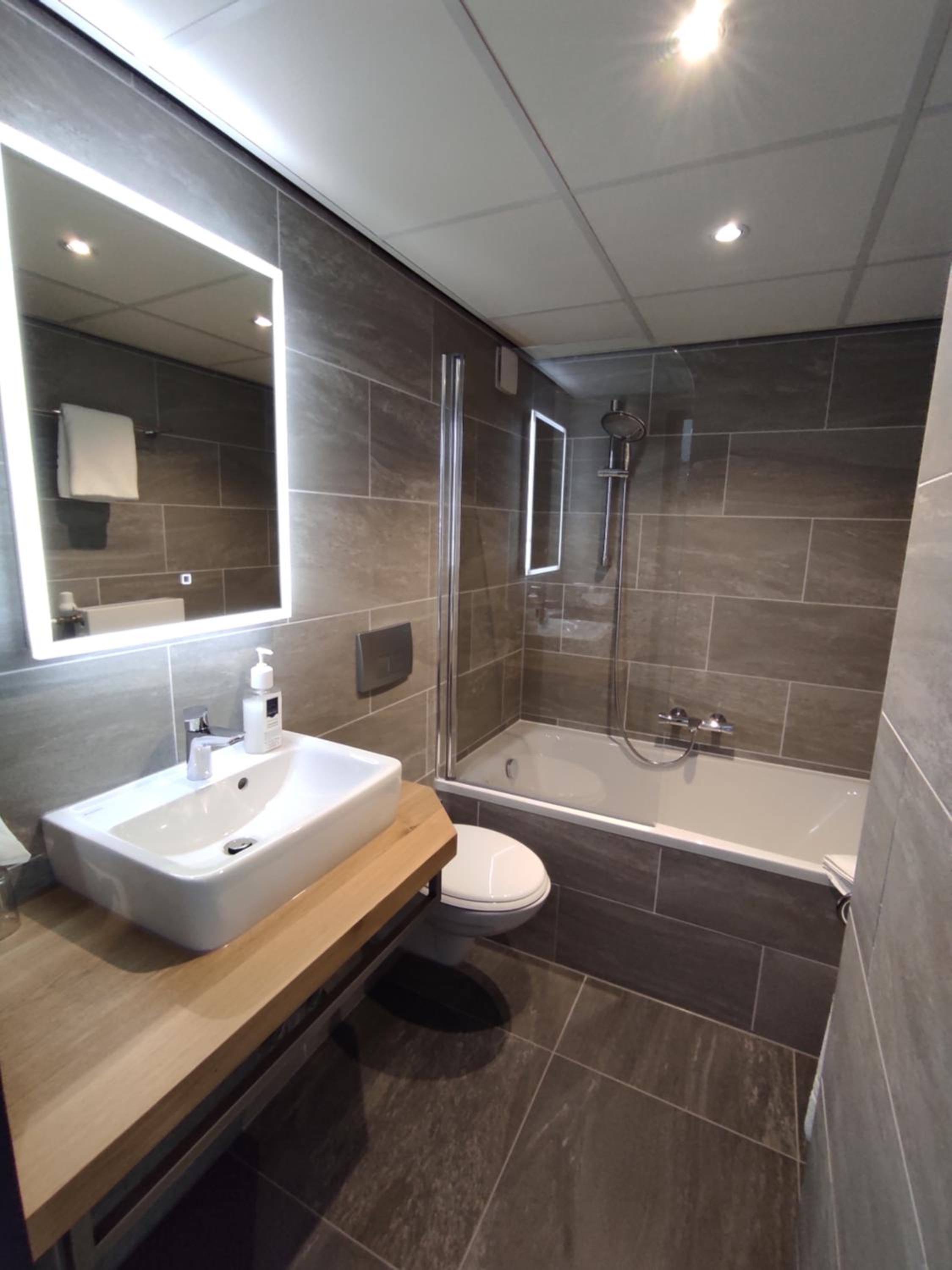 Superior Double Room - Photo 2