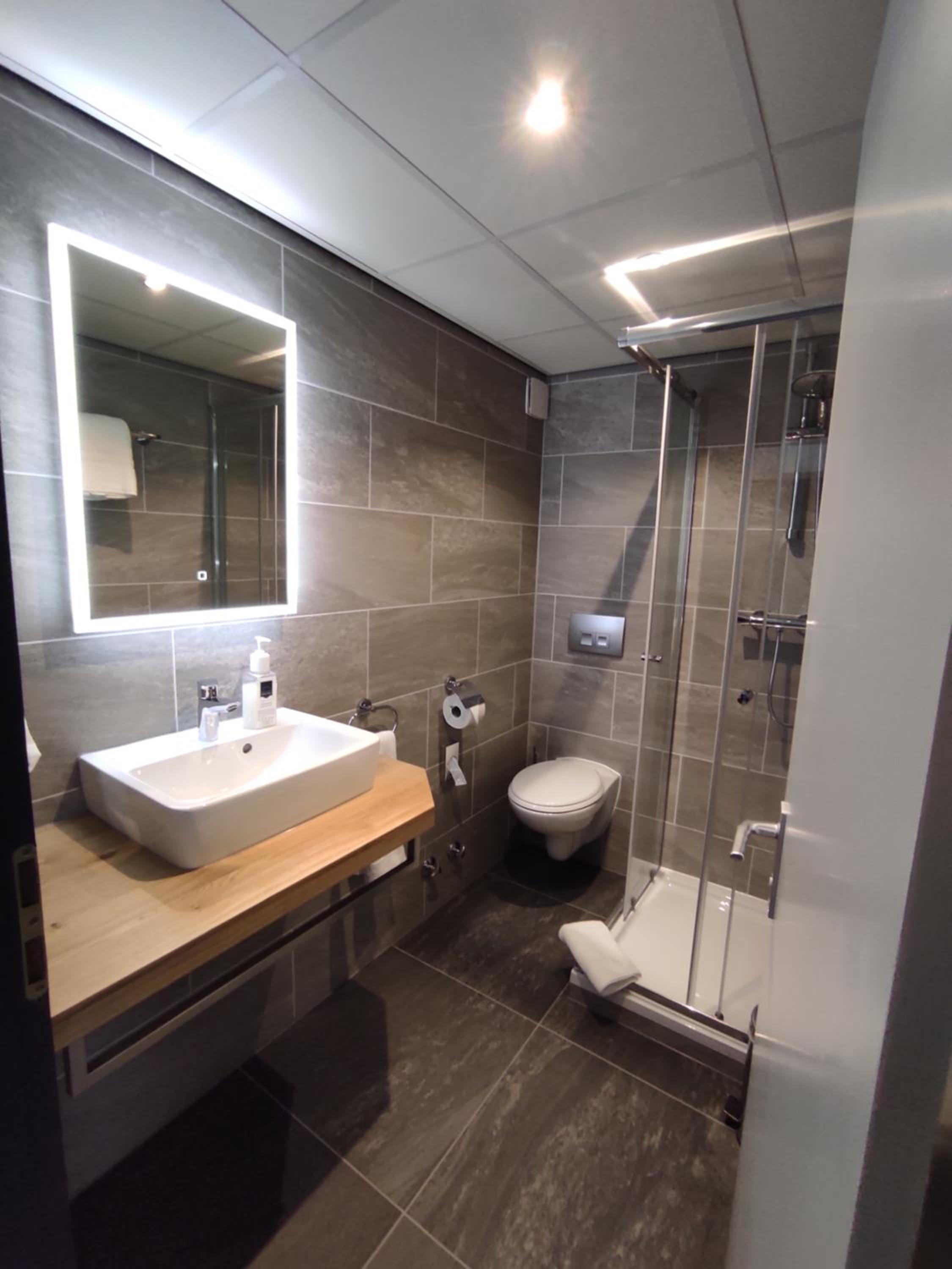 Superior Double Room - Photo 7