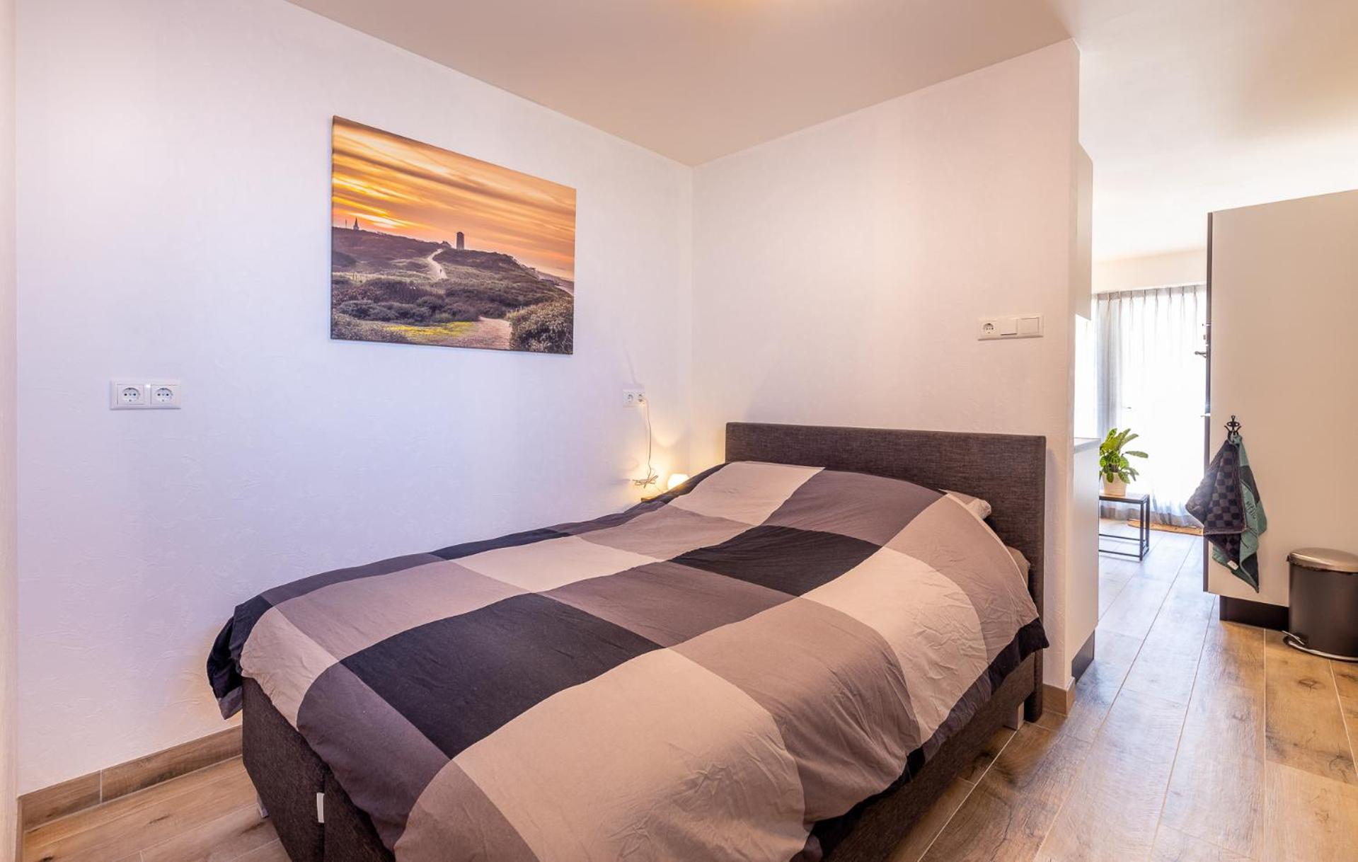 One-Bedroom House photo 2