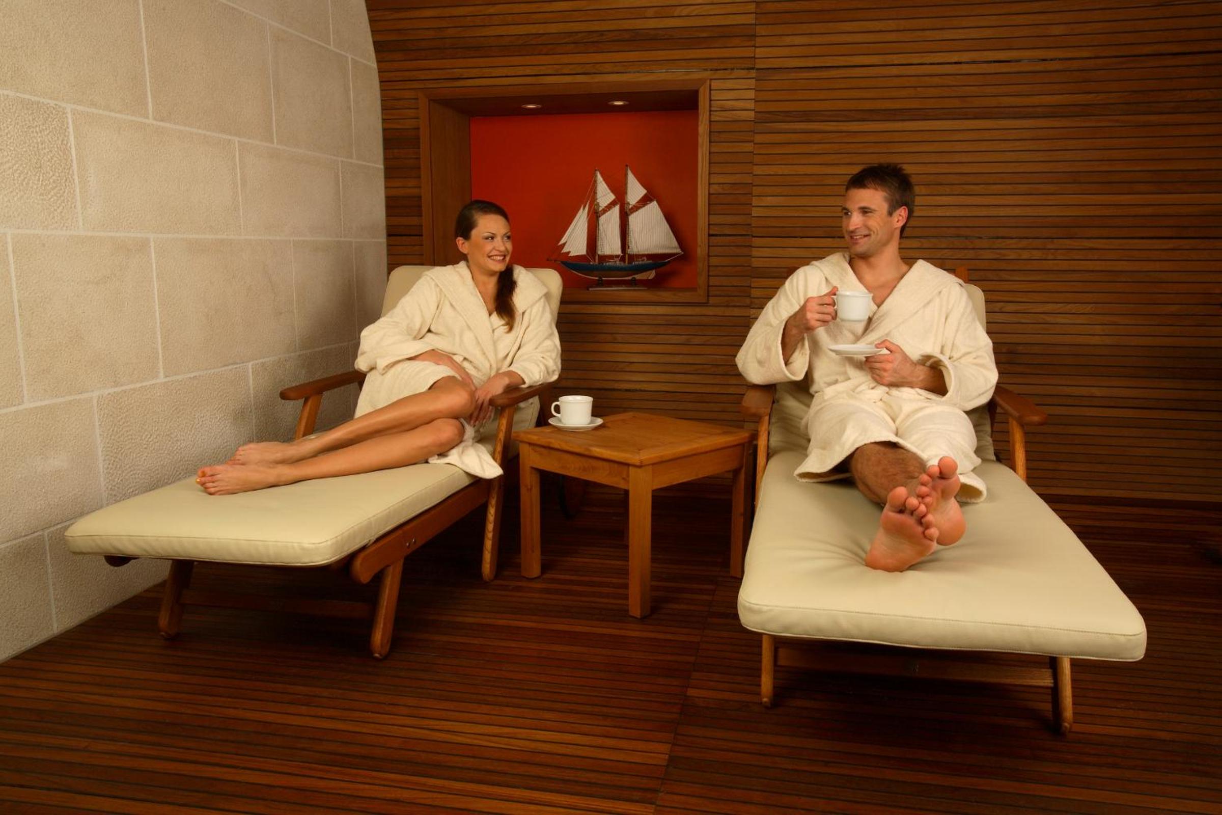 Special Offer - Double Room with Seasonal Package photo 1